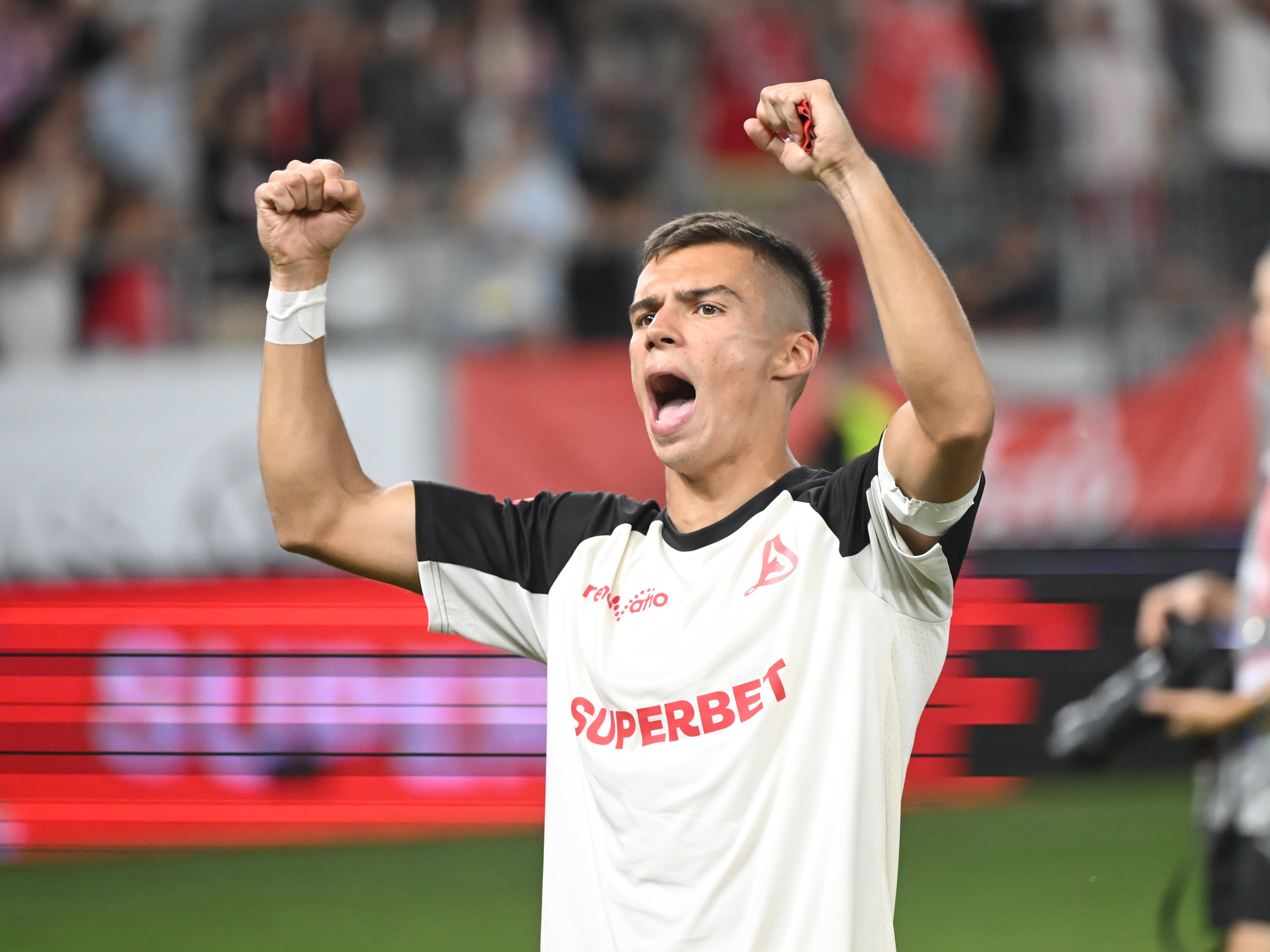 Dinamo e lider în Superliga după șase etape!