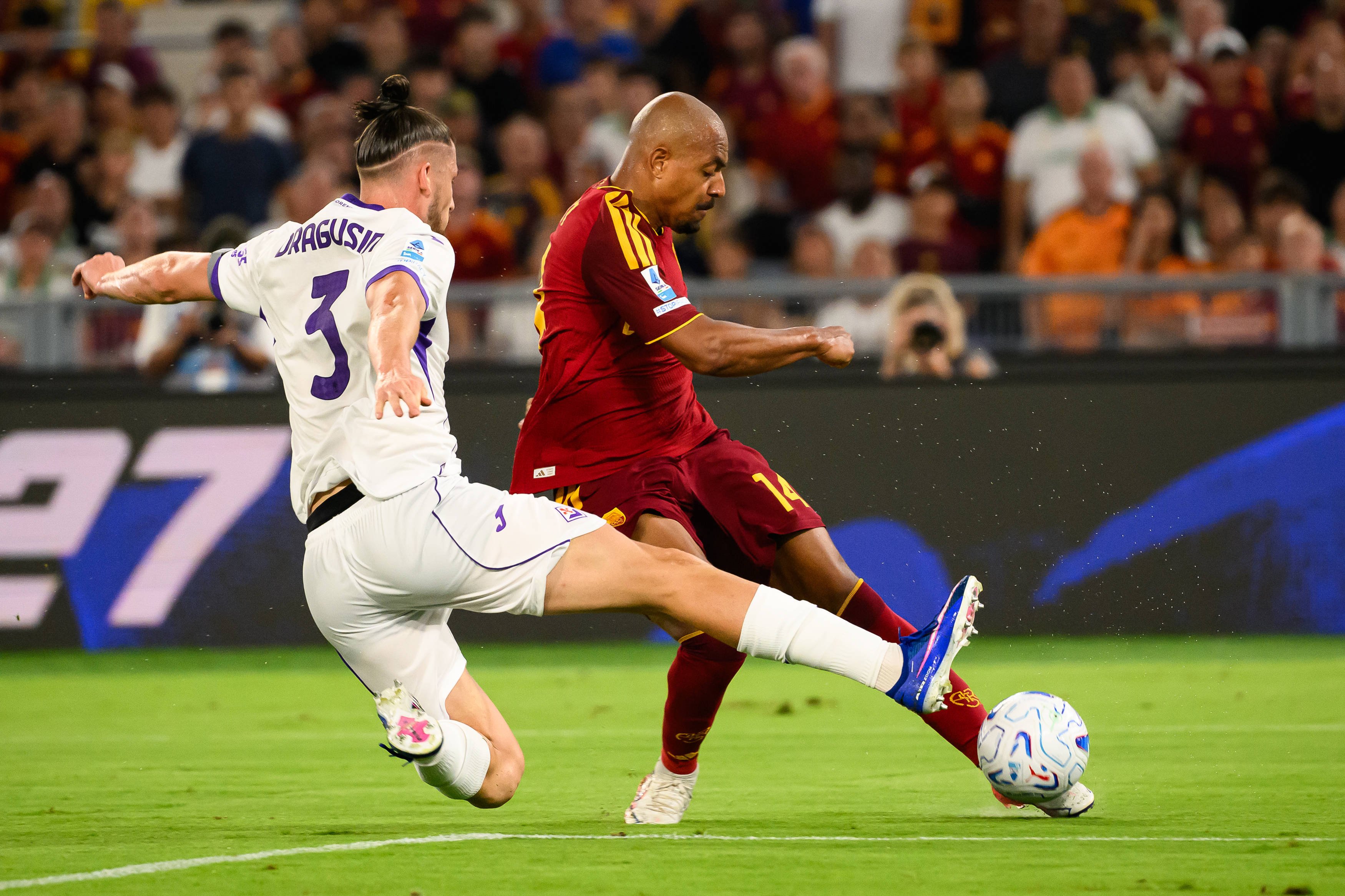 Nota lui Radu Drăgușin după ce Fiorentina a fost umilită de AS Roma la revenirea sa în Serie A