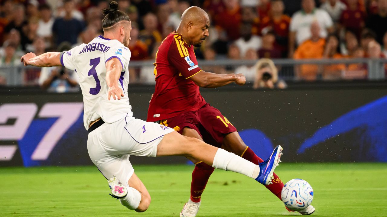 Nota lui Radu Drăgușin după ce Fiorentina a fost umilită de AS Roma la revenirea sa în Serie A