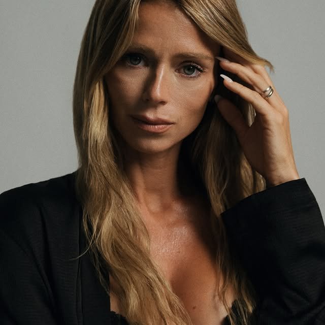 Camila giorgi insarcinata 07