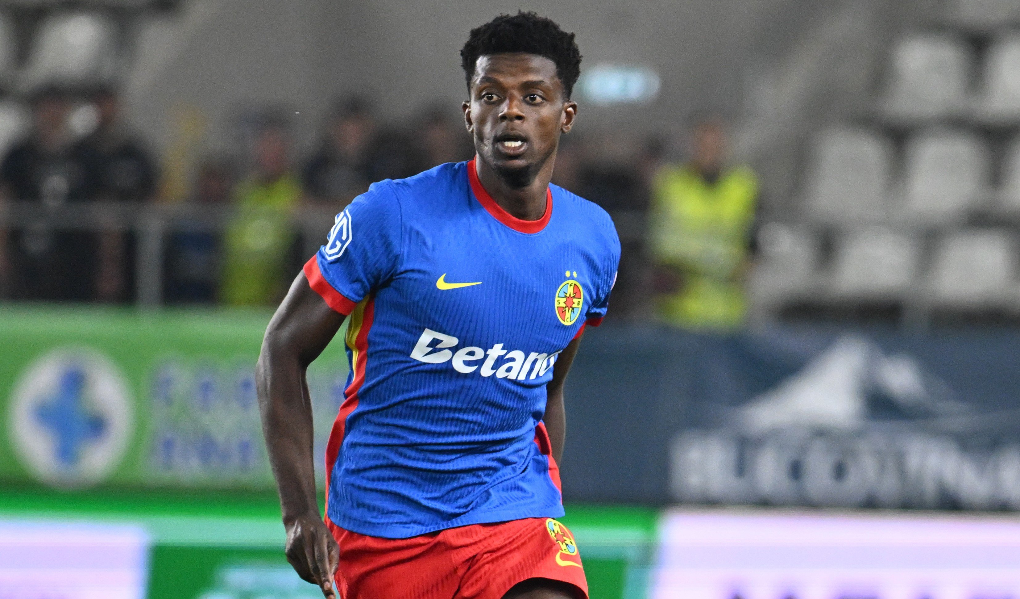 Legenda lui Dinamo a râs de Eddy Gnahore: „Plecarea lui se simte, dar se simte în bine! Nu va mai juca”