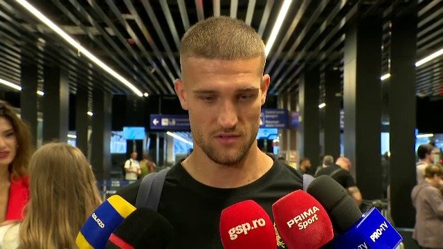 Daniel Bîrligea, în lacrimi pe aeroport după despărțirea de FCSB: „Cu siguranță e greu”