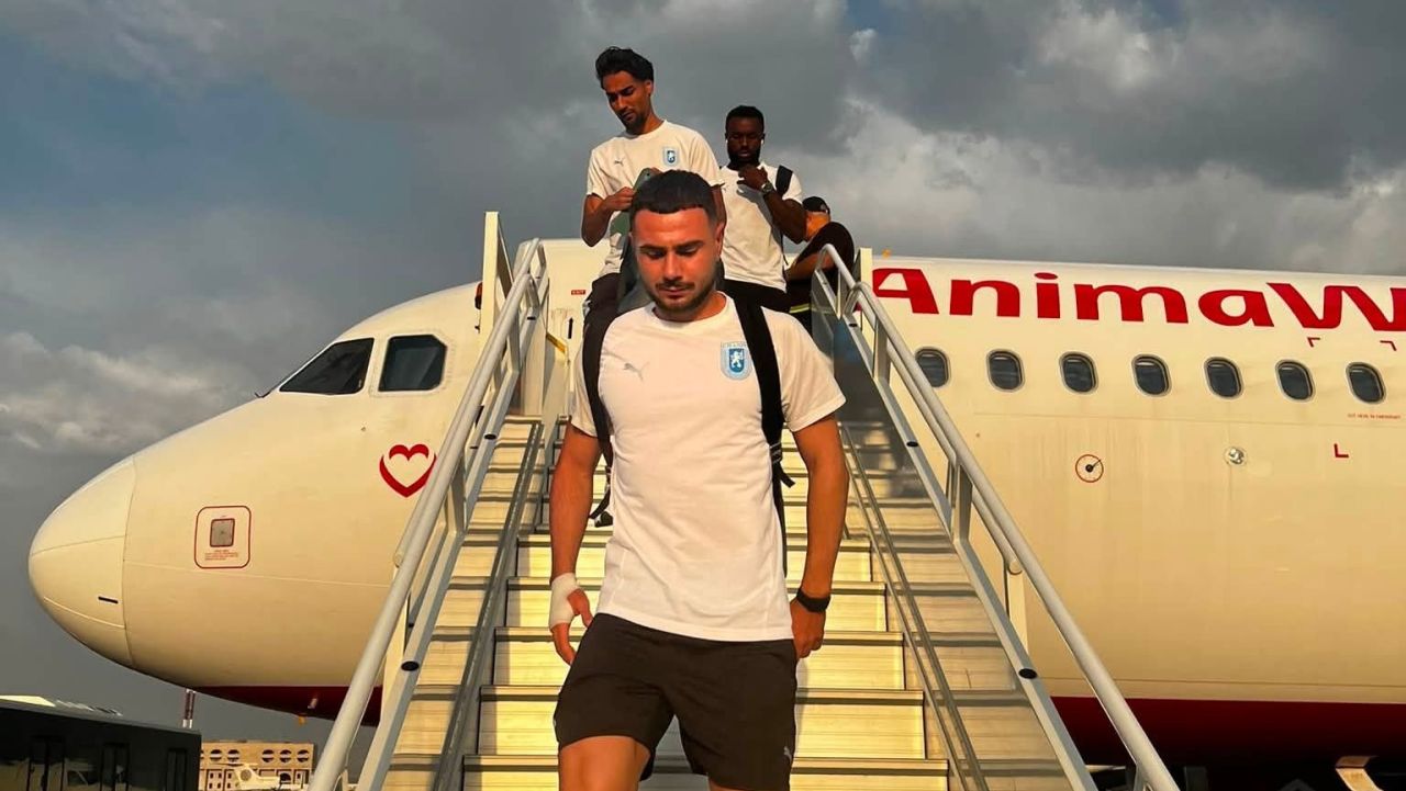 Oltenii au aterizat la Erevan! Ararat-Armenia - Universitatea Craiova este în direct pe VOYO SPORT 1 joi, de la 19:00
