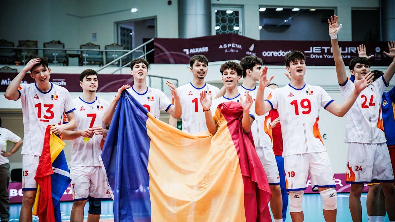 România - Franța ACUM pentru semifinalele Campionatului Mondial! Tricolorii, susținuți la Doha de Cosmin Contra