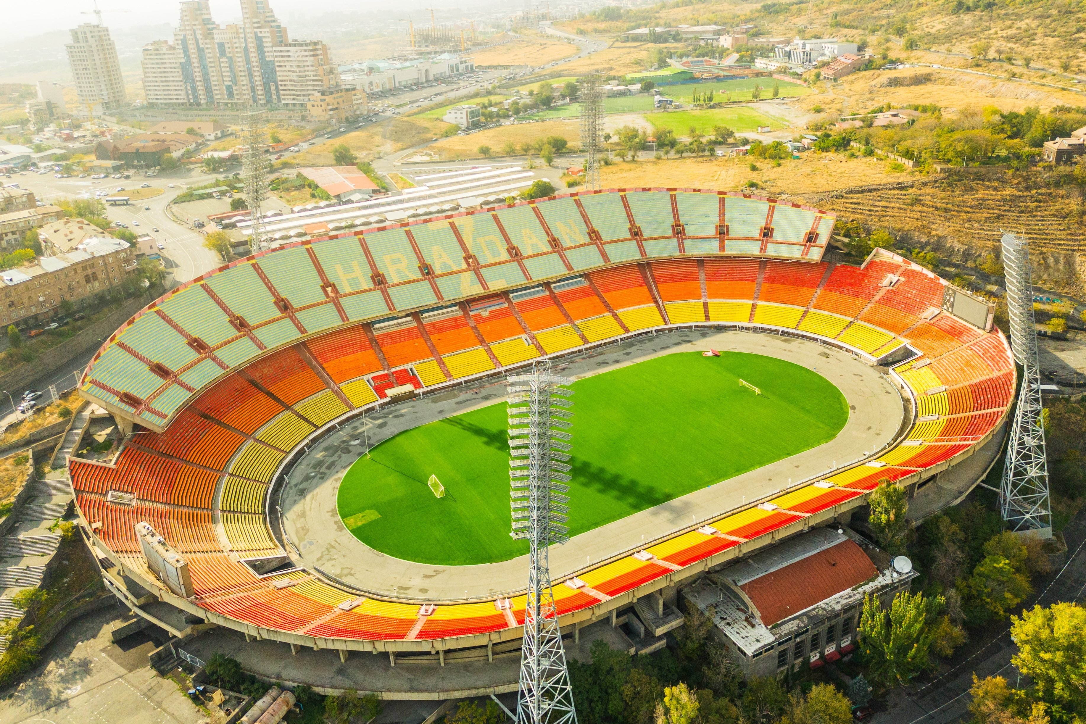 Ce vizitezi în Erevan. Ghid complet pentru fanii care merg în Armenia | Ararat - Craiova e azi, de la 19:00, LIVE pe VOYO SPORT 1