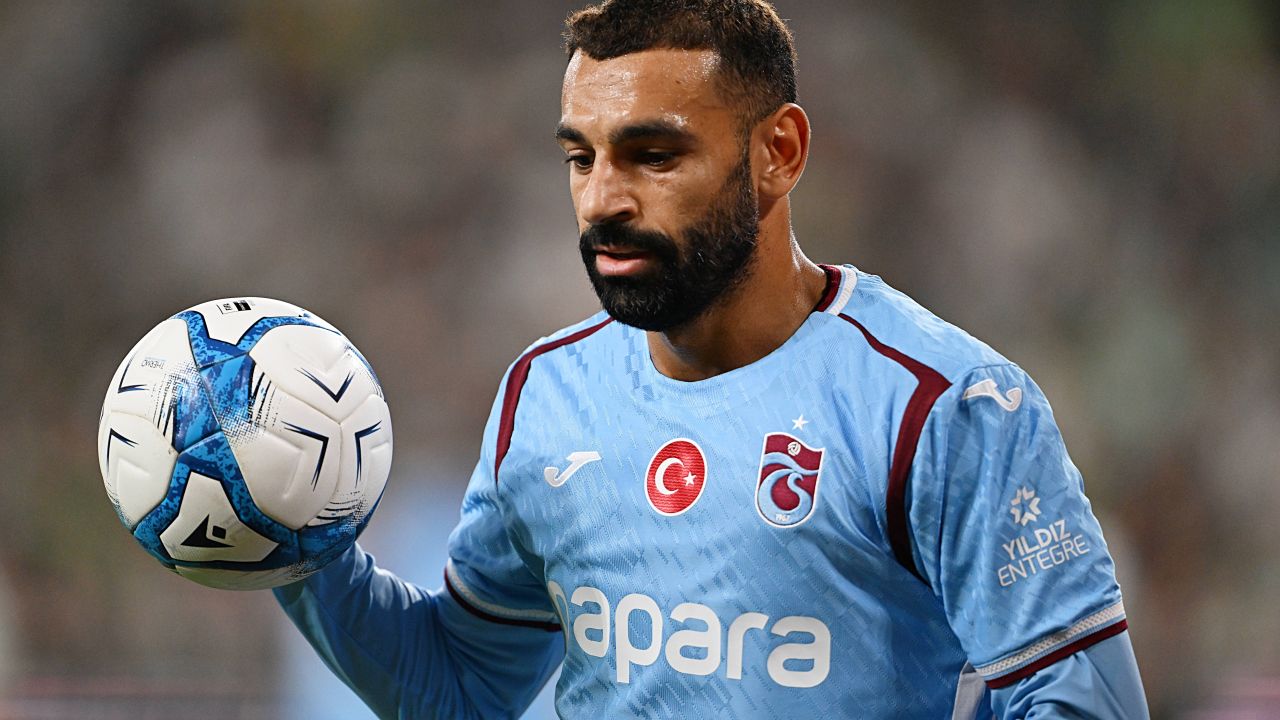 Ungurii au zdrobit echipa lui Salah și Denis Drăguș cu 4-0 în play-off-ul Europa League! Un român a marcat și a fost omul meciului