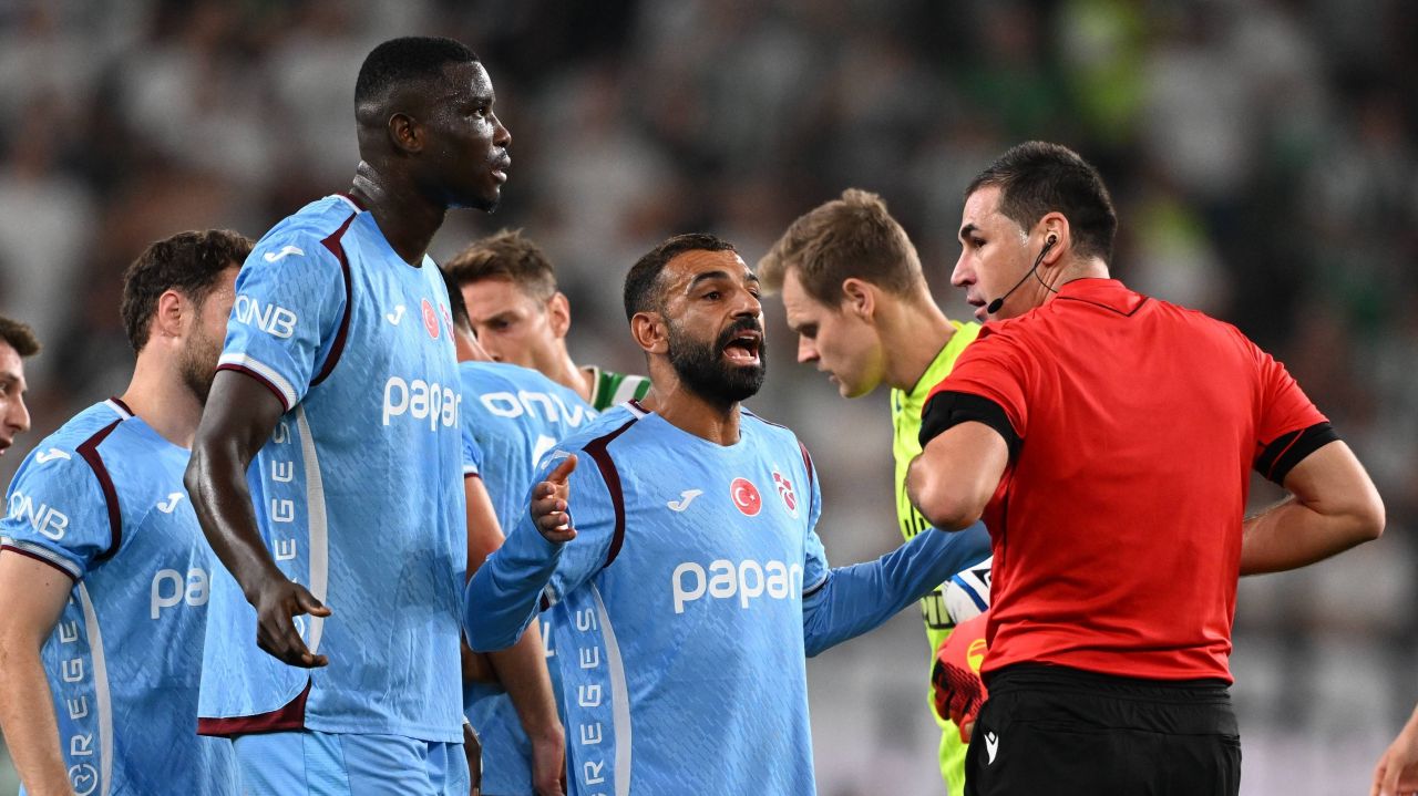 "Cutremur" după rușinea din Europa League: antrenorul a demisionat, dar apoi a primit o veste la care nu se aștepta