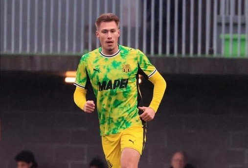 Dinamo și-a prezentat noul atacant! A evoluat în ultimele două sezoane la Sassuolo