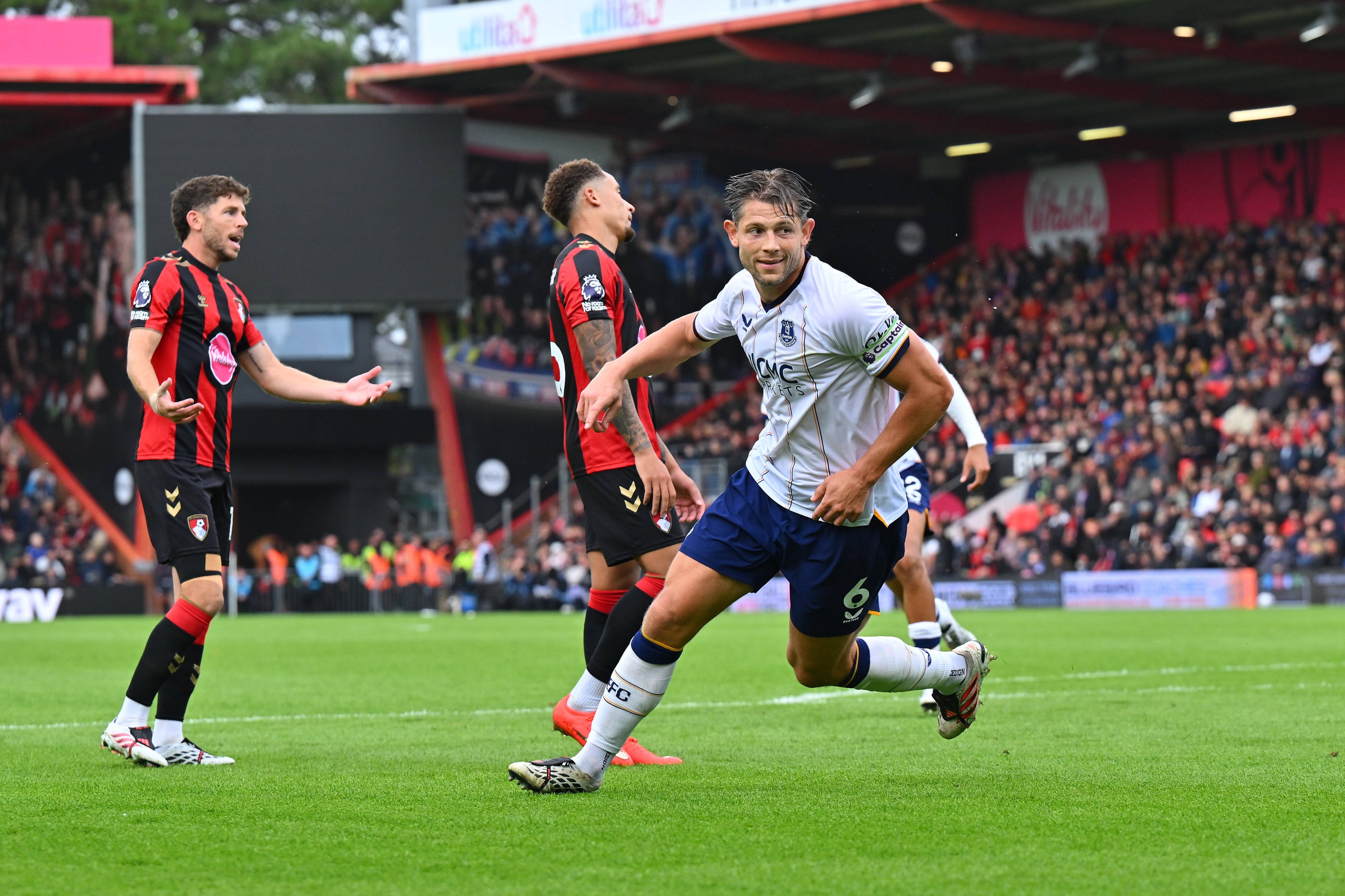 Bournemouth - Everton 1-1 și Coventry - Hull 0-1 au fost pe VOYO. Spectacol dublu în Premier League