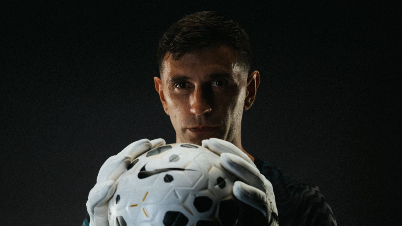 Emiliano Martinez a fost prezentat la Chelsea!