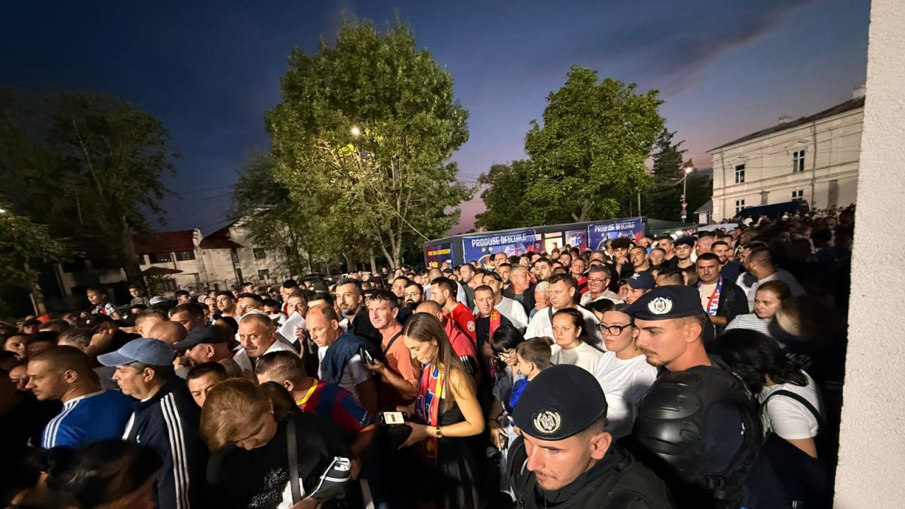 Haos la Târgoviște! Ce au pățit suporterii FCSB-ului înainte de meciul cu UTA