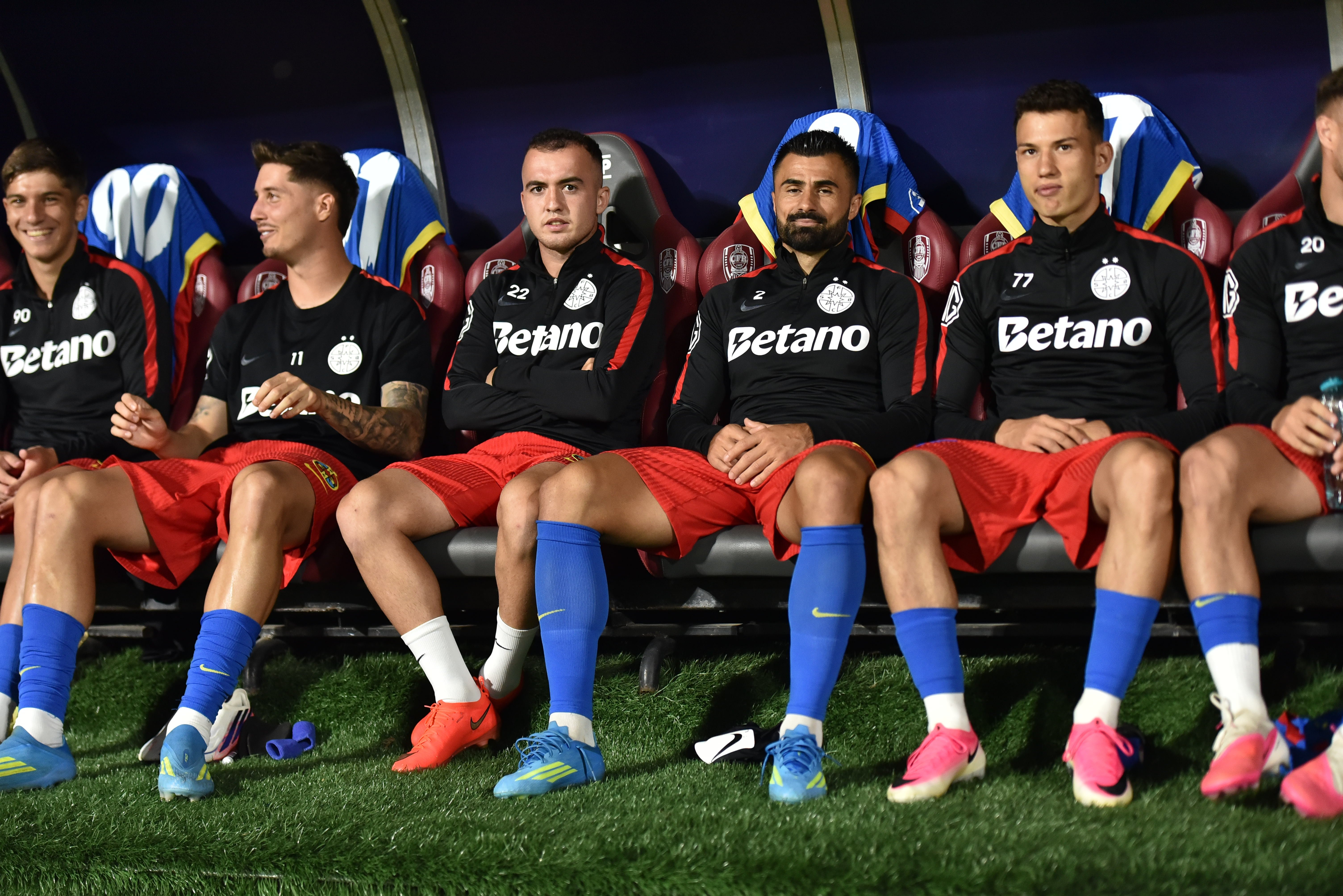 FCSB, ca la „spitalul de nebuni“: episodul care demonstrează că Becali a scăpat lucrurile de sub control