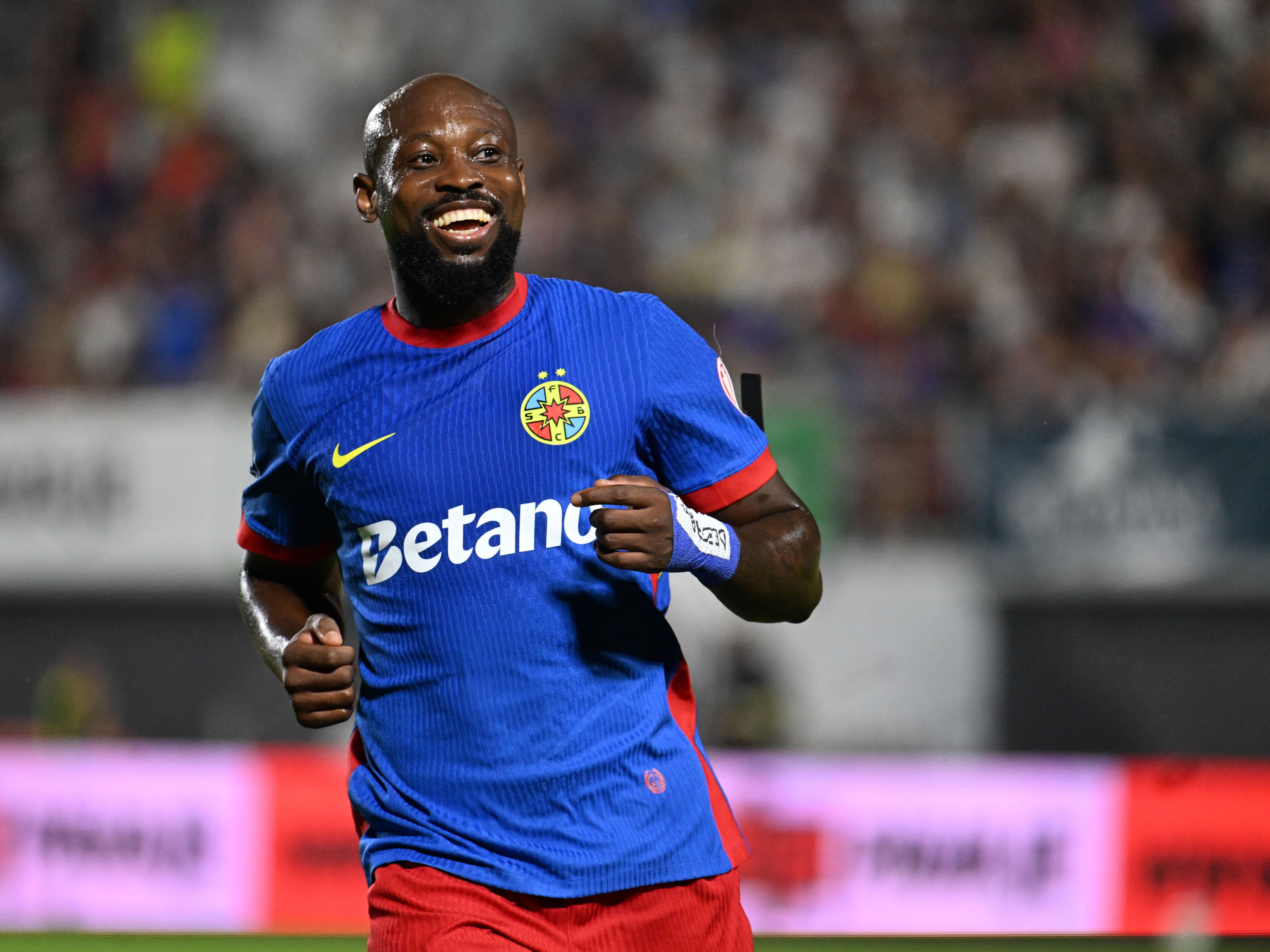 Schimbat după 45 de minute în FCSB - UTA 1-3, Arnold Garita surprinde: „Îl iubesc pe Gigi Becali, chiar dacă el nu m-a iubit azi”