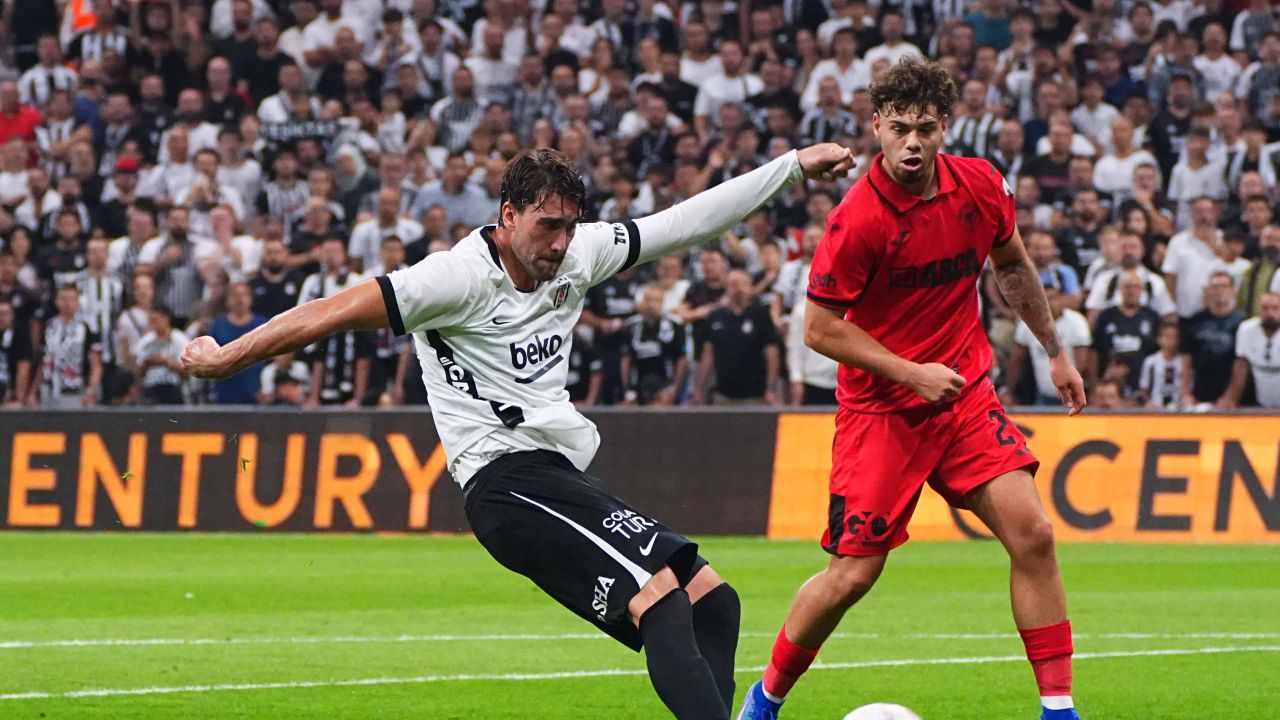 Andrei Borza, assist în meciul cu Beșiktaș! Dezastru cu 8 goluri