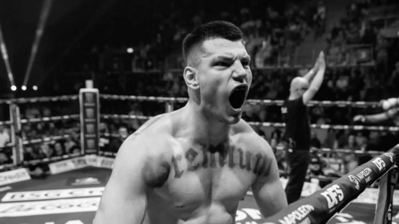 Luptătorul-fenomen se pregătește în Giulești ca să-l distrugă pe un ultras stelist și pe "Becali" în ring!
