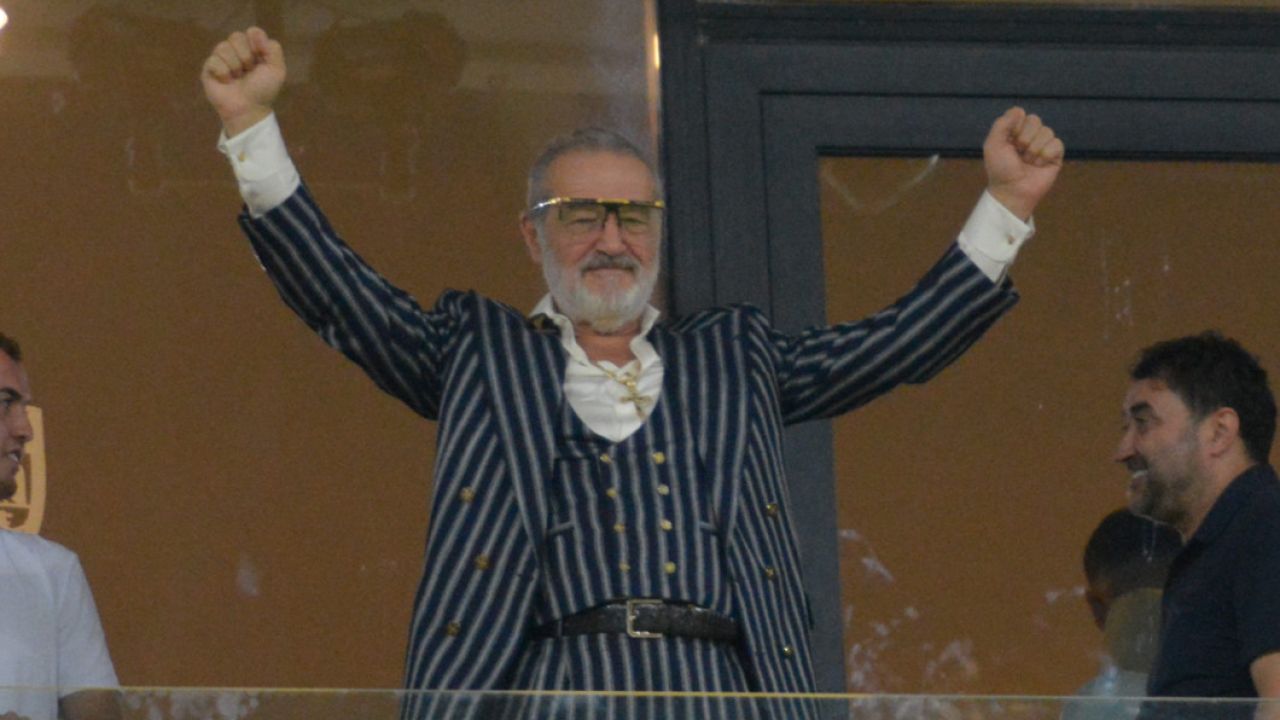 Gigi Becali îl vrea la FCSB, iar antrenorul i-a spus direct: „Poți să mă suni oricând!”
