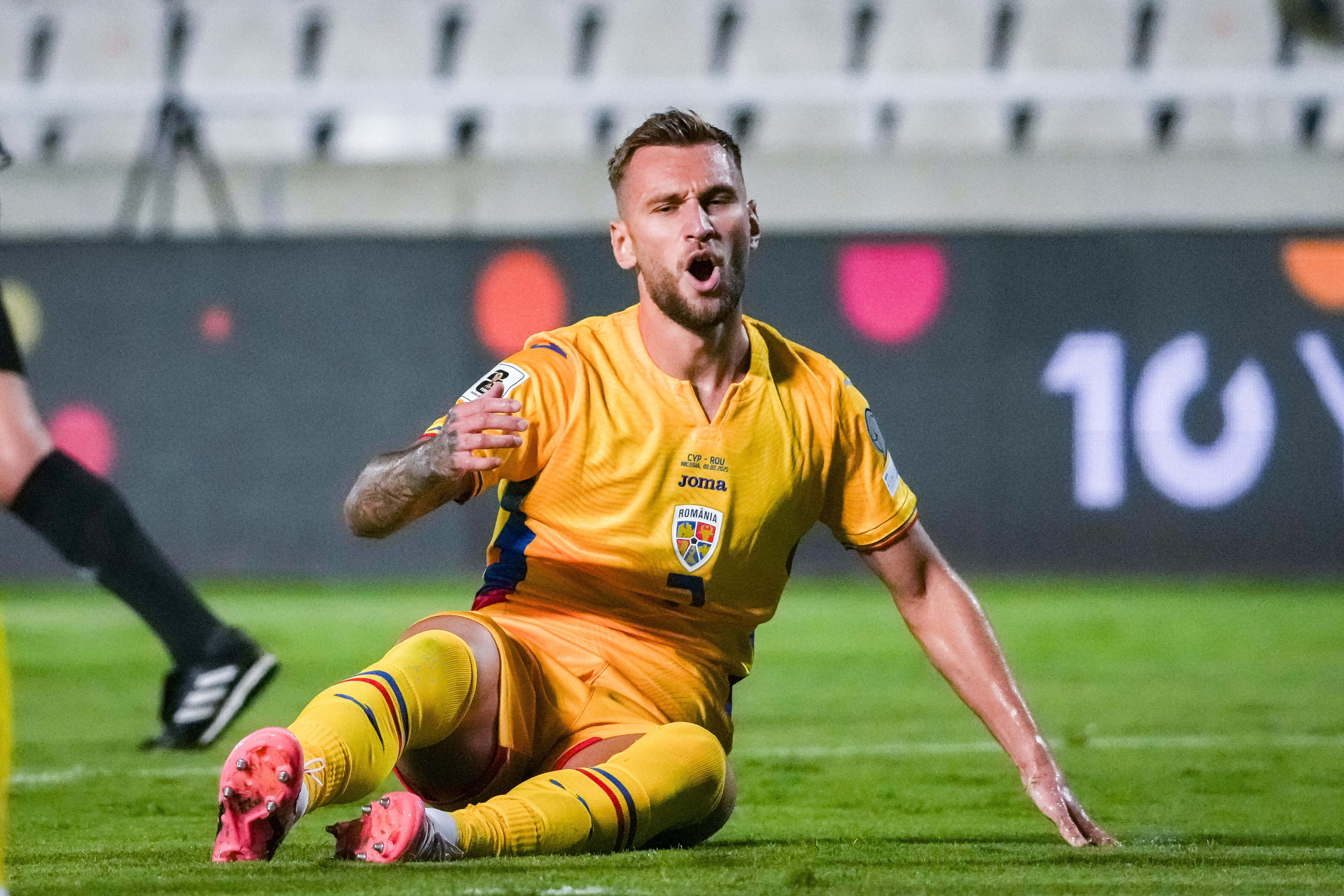 Avertismentul primit de Denis Drăguș după ce a semnat cu FCSB: „Există un risc foarte mare”