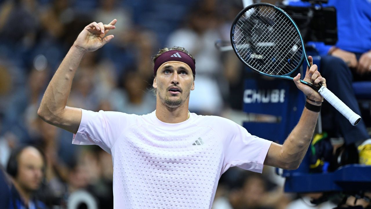 US Open 2026 | Alexander Zverev, victorie într-un maraton dramatic de cinci seturi contra lui Quentin Halys