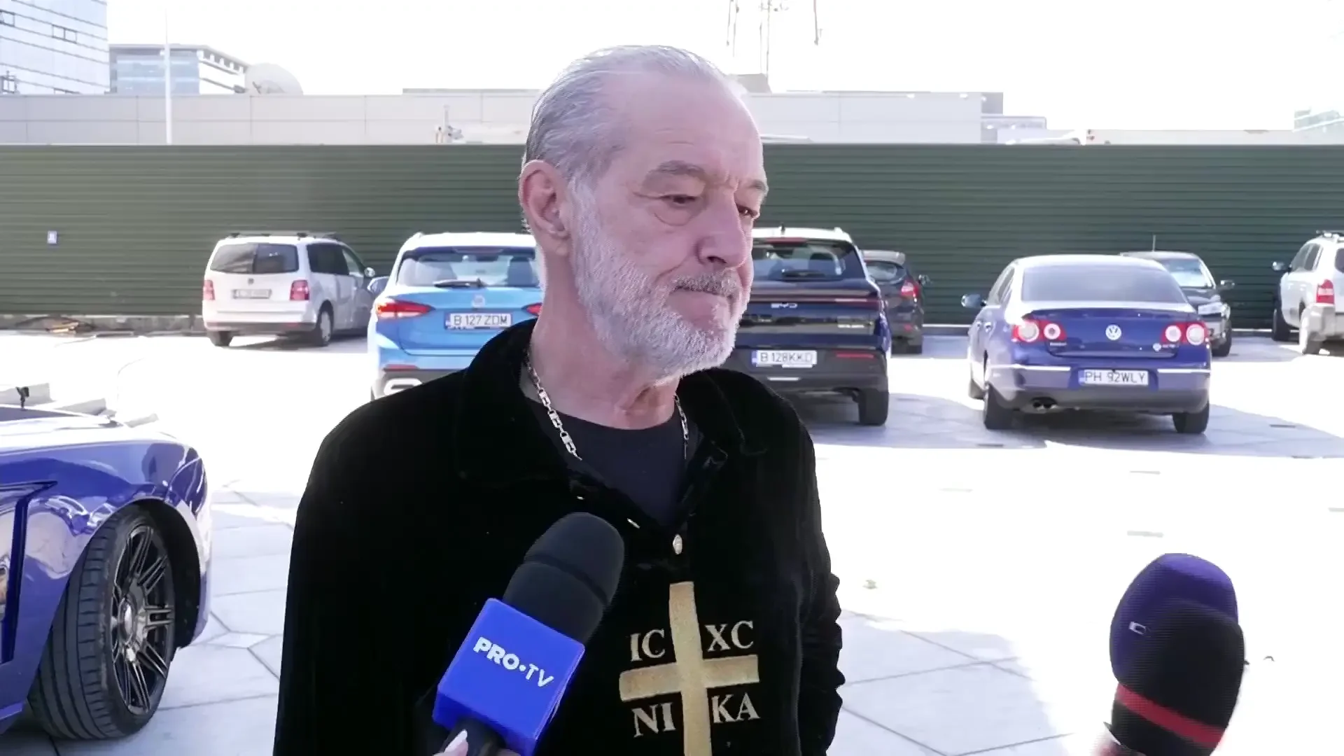 Gigi Becali: "Drăguș, Muhar și Korenica au semnat cu FCSB. Mai aștept un atacant"