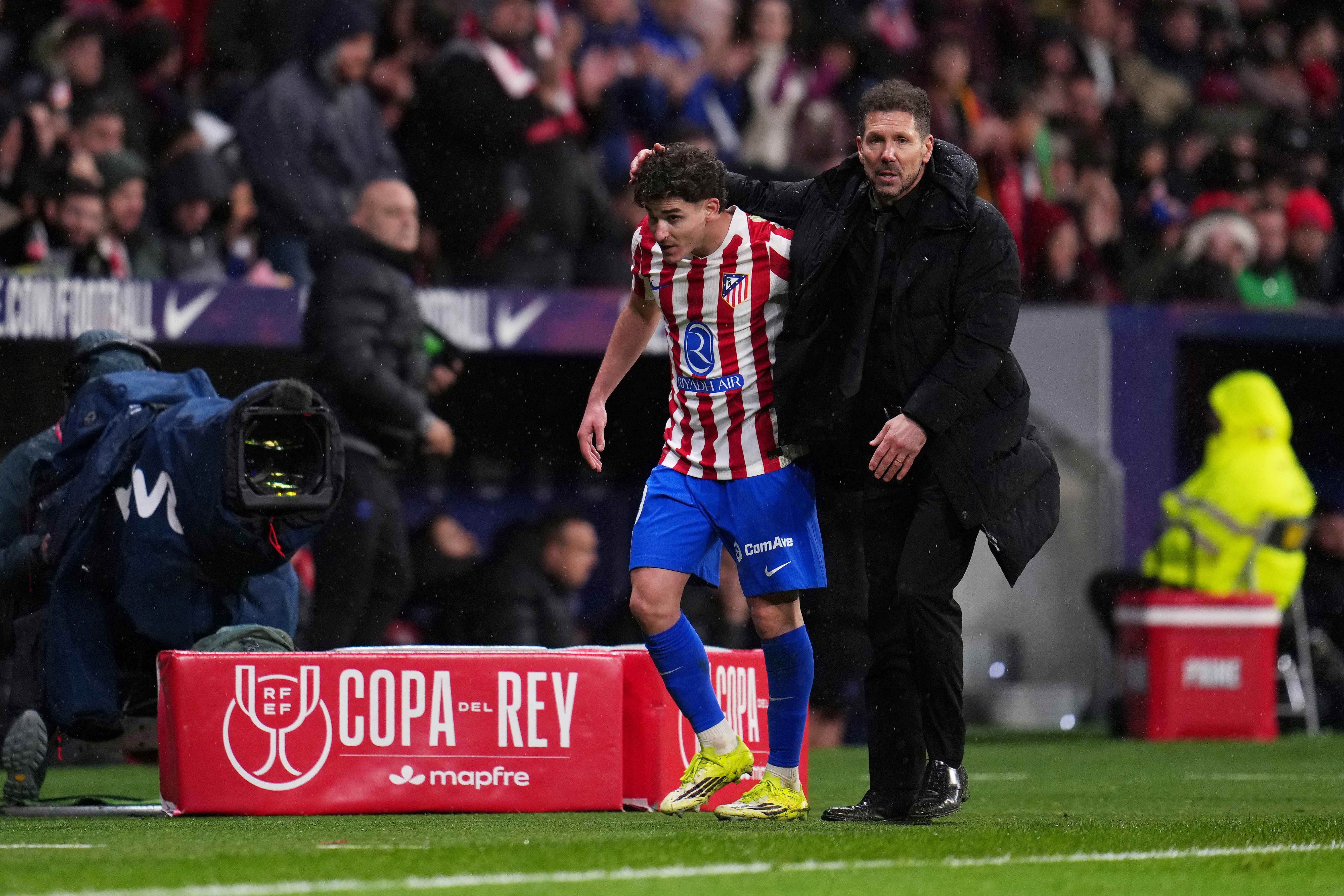 Diego Simeone nu a lăsat loc de interpretare în privința relației sale cu Julian Alvarez: „Am fost foarte clar”