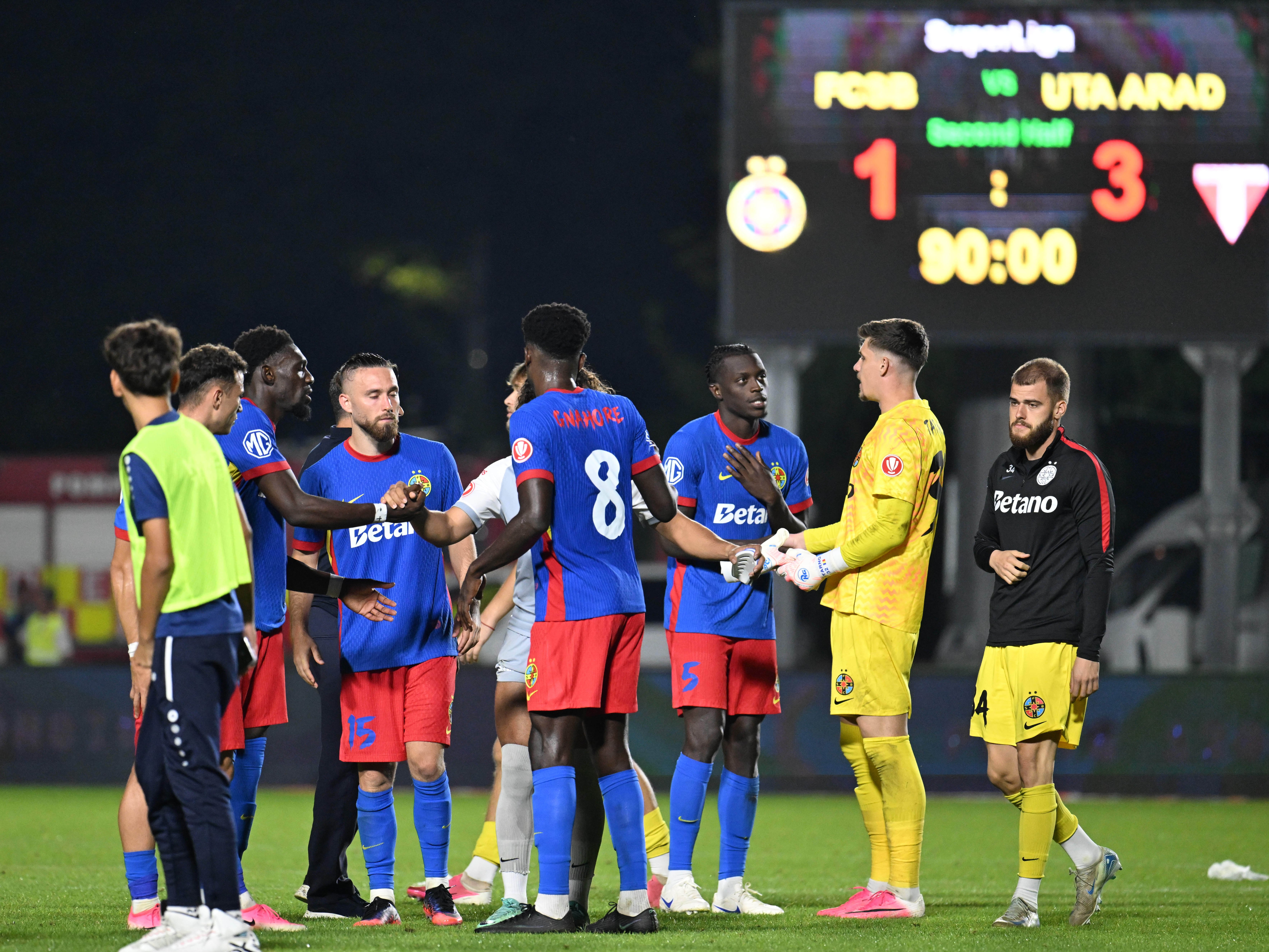 FCSB a modificat lista LPF chiar înaintea derby-ului cu Dinamo! Cum arată acum lotul