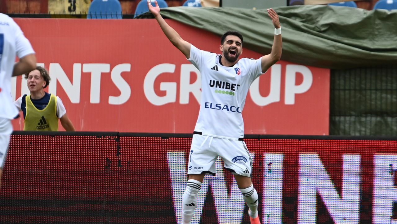 FC Botoșani – Sepsi 4-0, ACUM, pe Sport.ro! Sebastian Mailat, on fire! Echipa lui Ovidiu Burcă este demolată