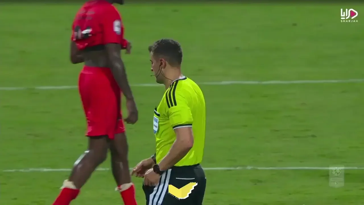 Cosmin Olăroiu, primul antrenor care bate tot cu Al-Jazira în primele patru etape