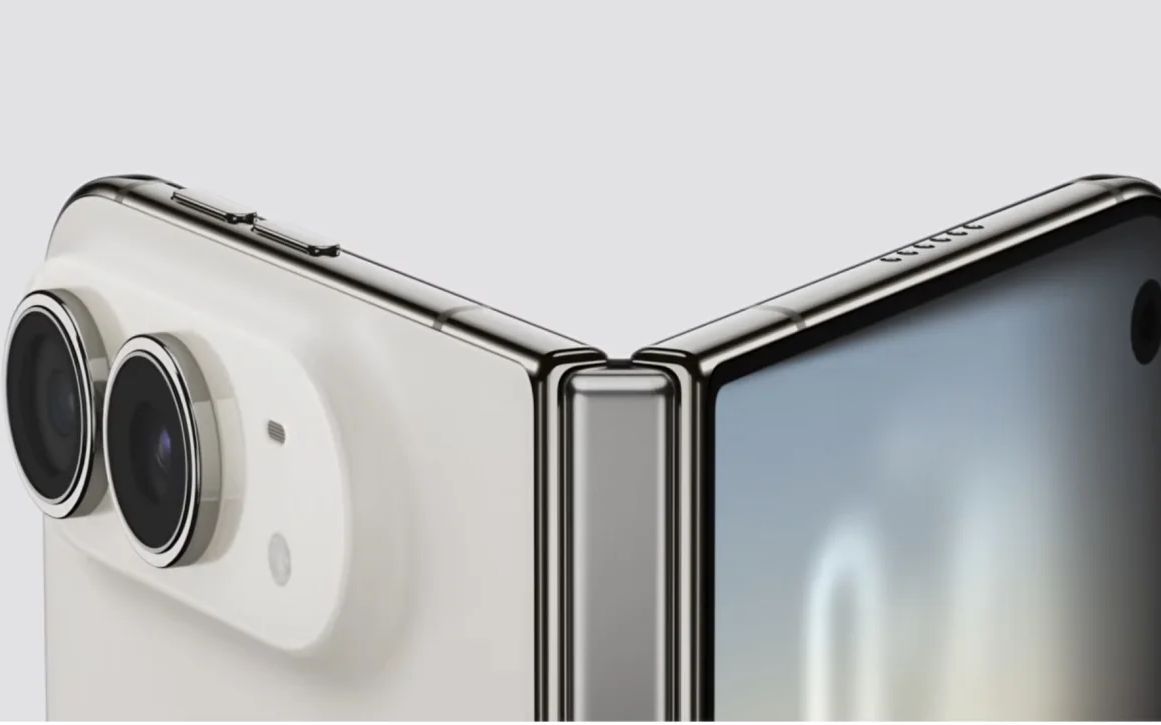 Apple a prezentat iPhone Duo, primul său telefon pliabil. Se deschide ca o tabletă și are camere ascunse sub ecran
