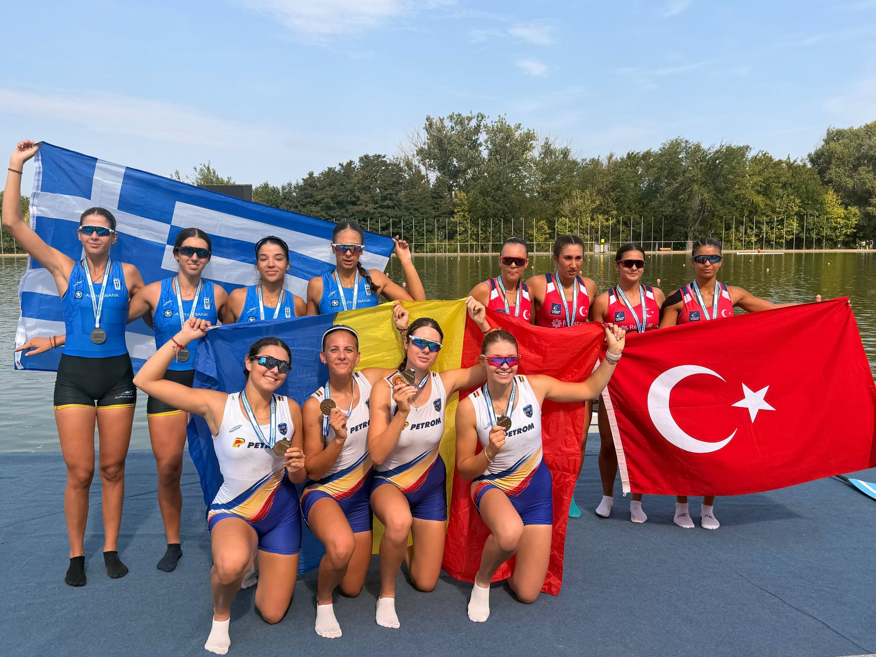 Nouă medalii pentru România în prima zi a Campionatelor Balcanice de la Plovdiv: „Canotajul are viitor”