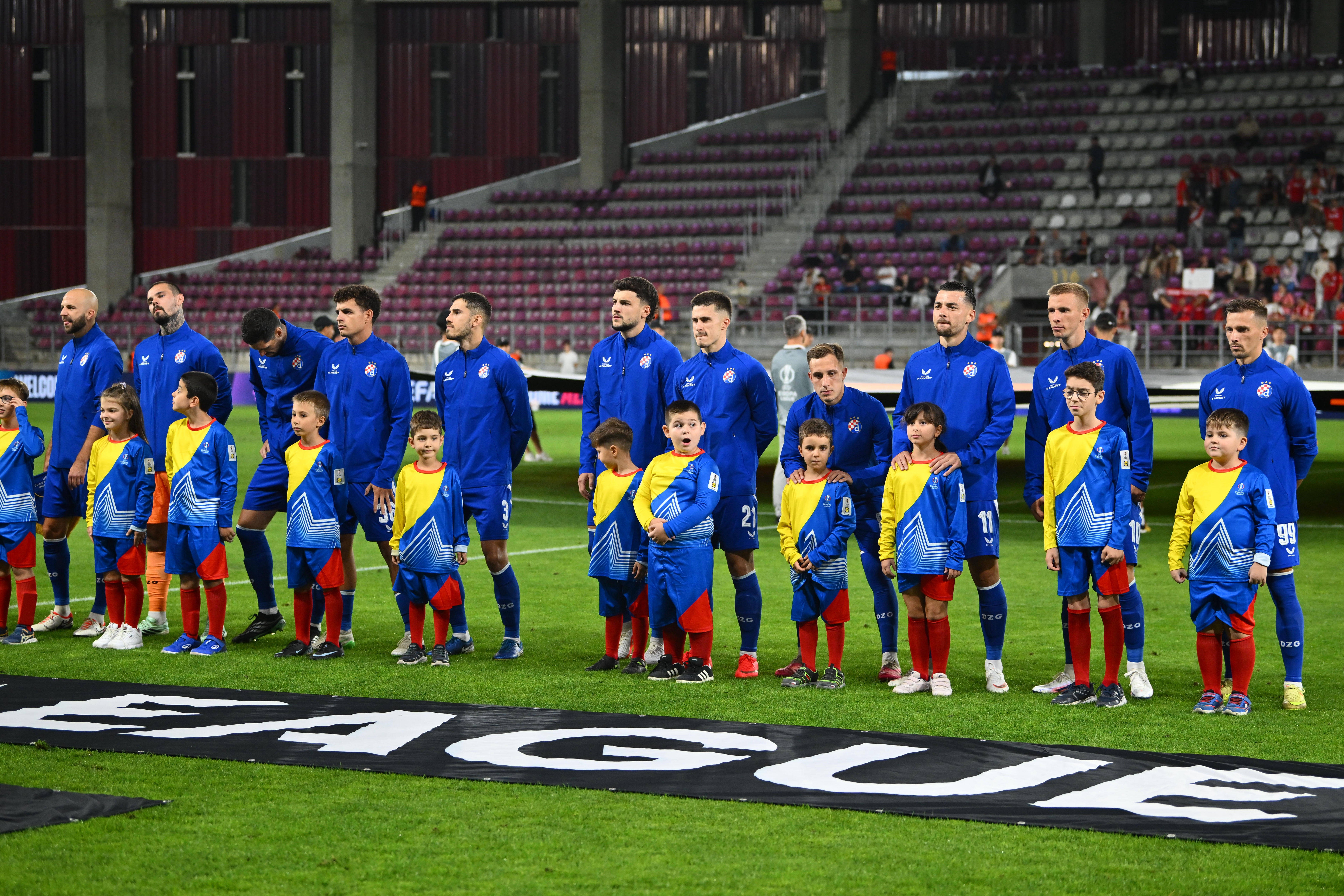 Au venit în Giulești pentru Europa League și au rămas mască "Bizar!" Cum a fost numit stadionul Rapidului