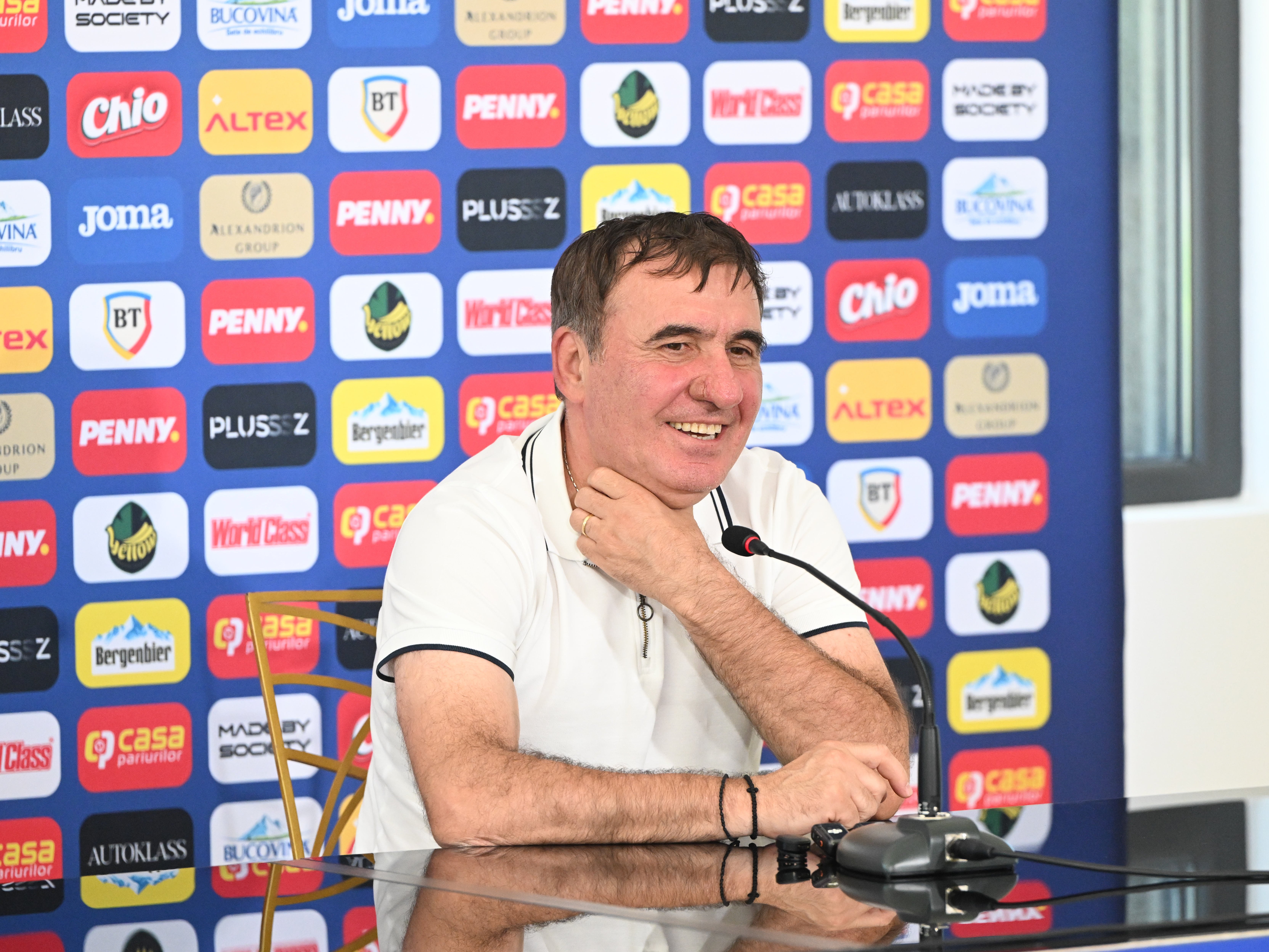 A văzut lotul lui Hagi și e convins. Cum va arăta primul 11 al României în Nations League: "Îl știu pe de rost!"