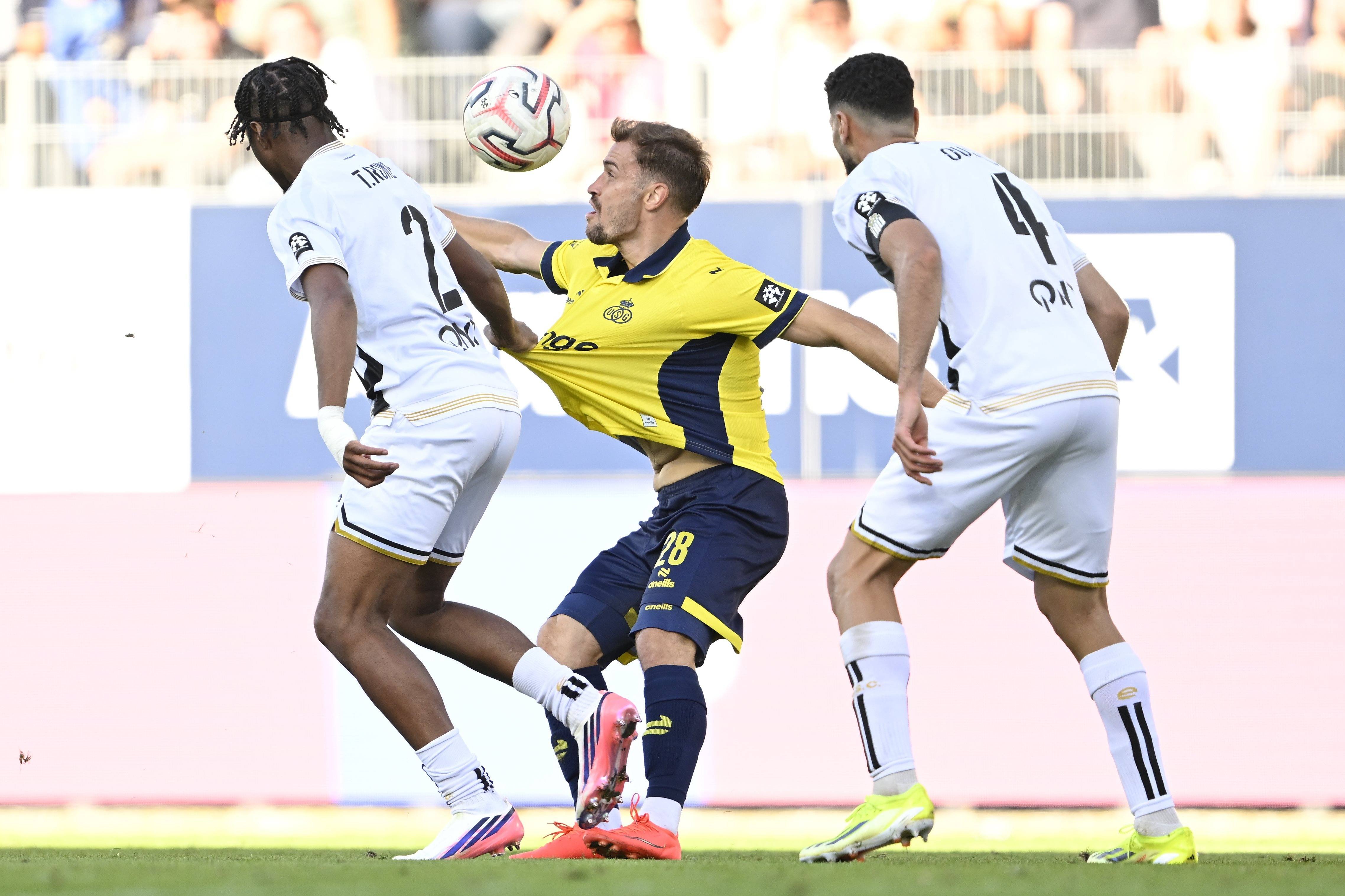Darius Olaru și alți trei români, azi în Europa League! Joacă și echipa-minune din Liga 2, Juventus Torino sau Olympique Marseille
