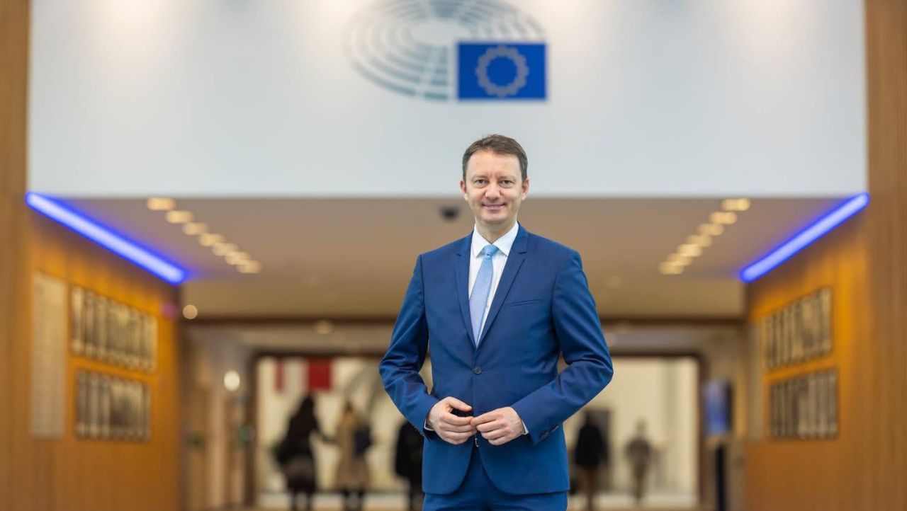 Cu ce echipă ține Siegfried Mureșan, europarlamentarul propus premier de Nicușor Dan
