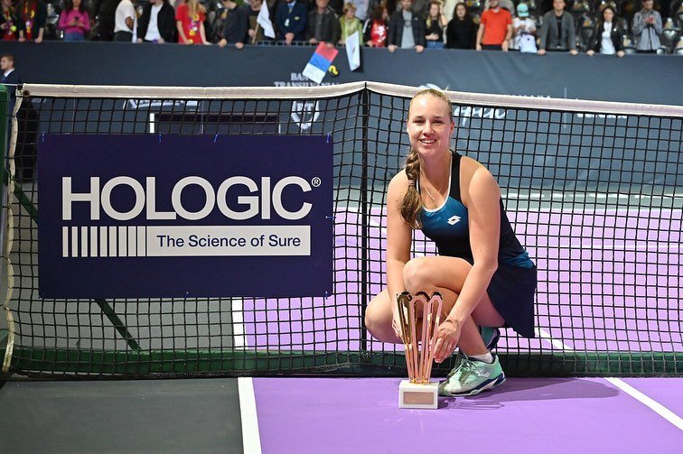 Mă numesc Rusia și donez Franței jucătoare de top 100 WTA. Fosta campioană de la Cluj a renunțat definitiv la cetățenia rusă