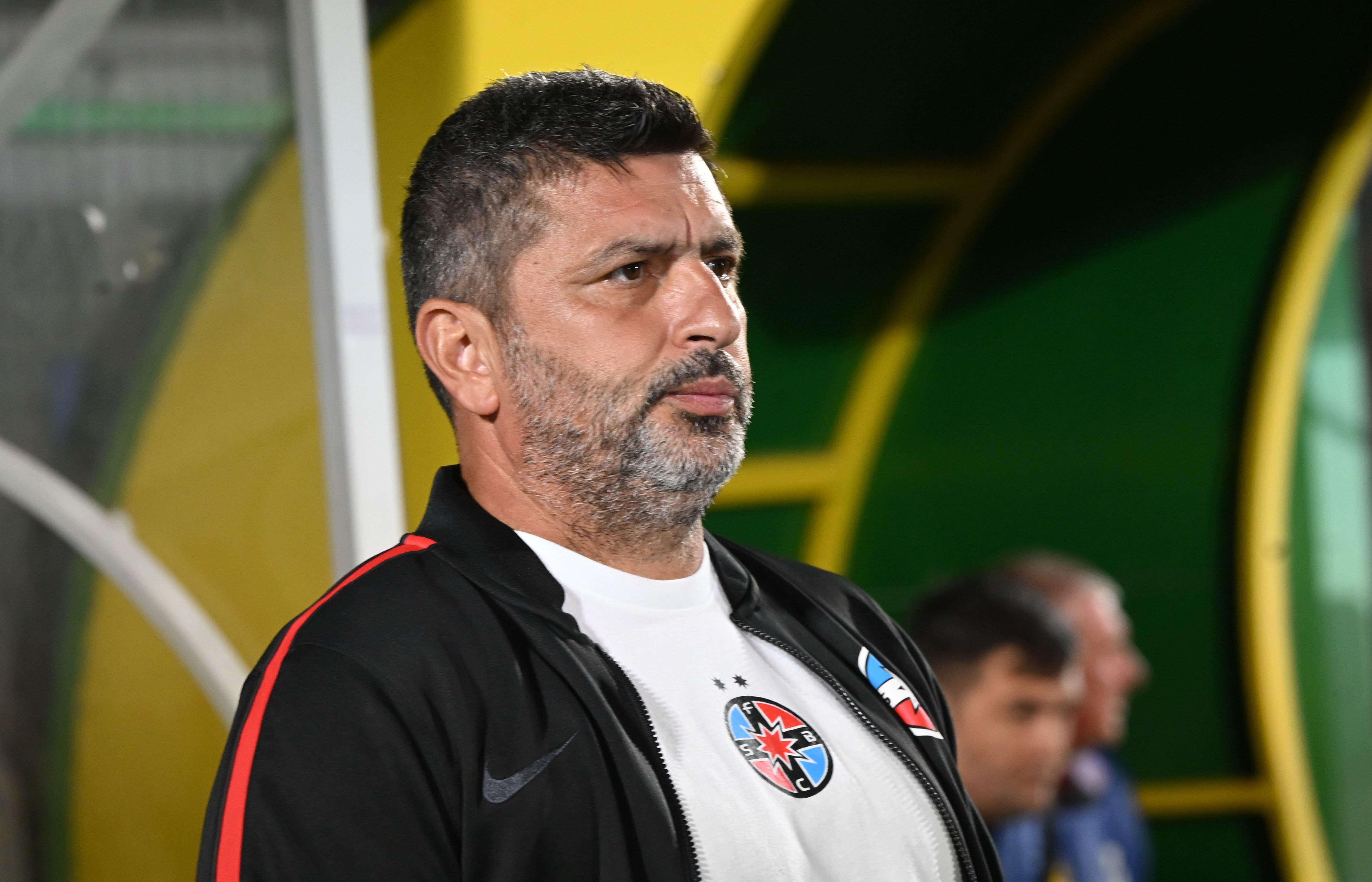 Răsturnare de situație la FCSB! Ce ar urma să se întâmple cu Marius Baciu dacă nu câștigă la Craiova