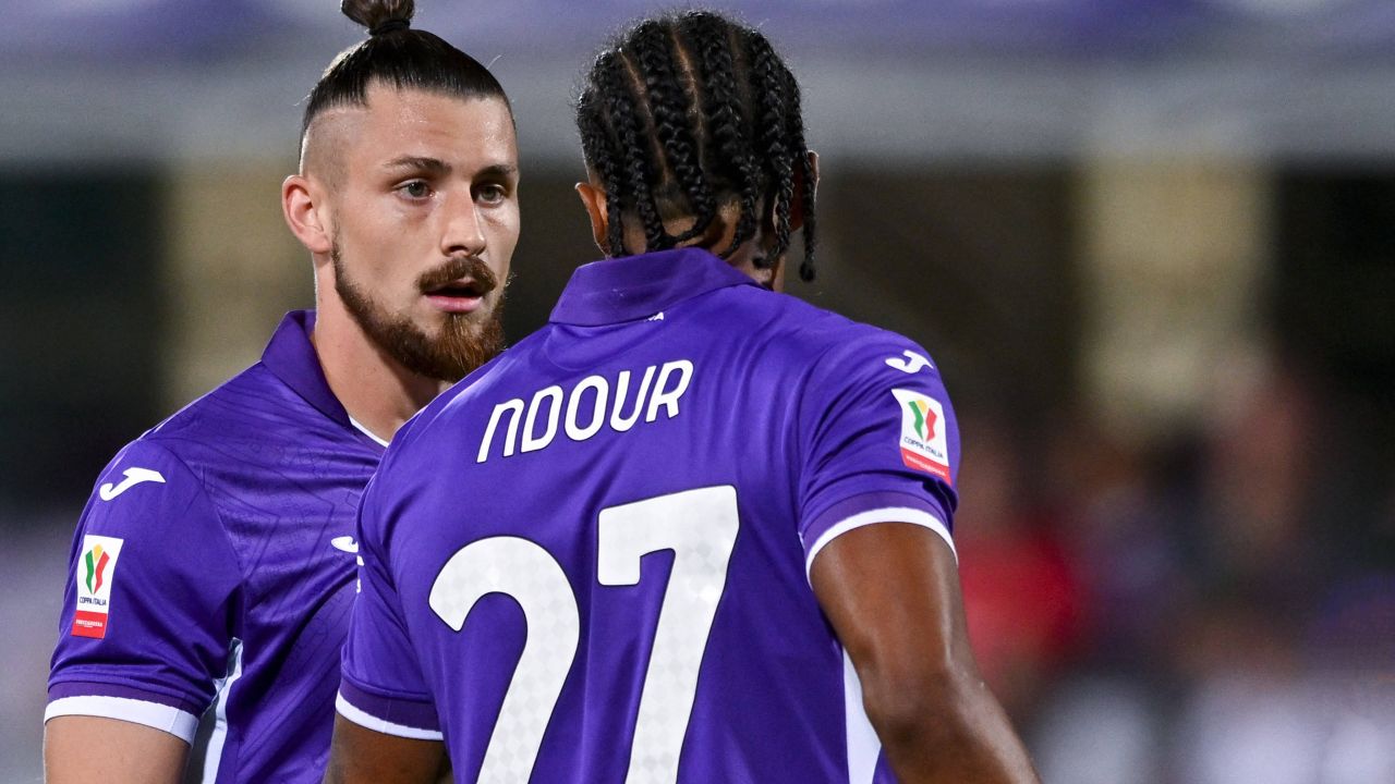 Radu Drăgușin, titular în Fiorentina - Napoli! Duel tare cu Kevin De Bruyne