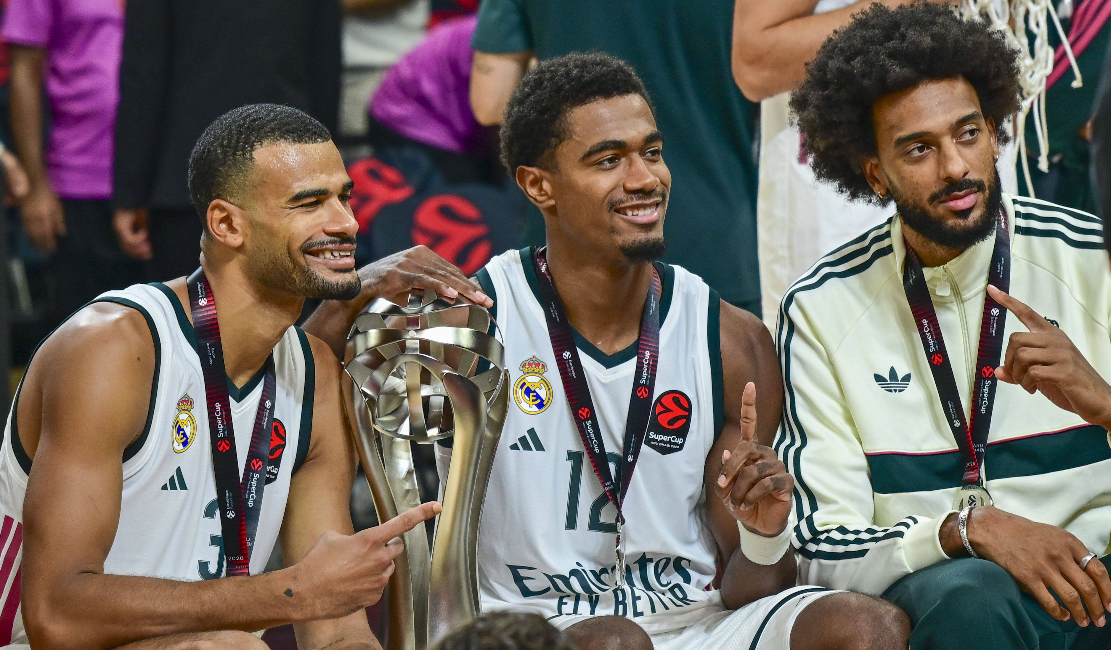 Real Madrid a câştigat prima Supercupă a Euroligii: victorie spectaculoasă cu Olympiakos (VOYO)