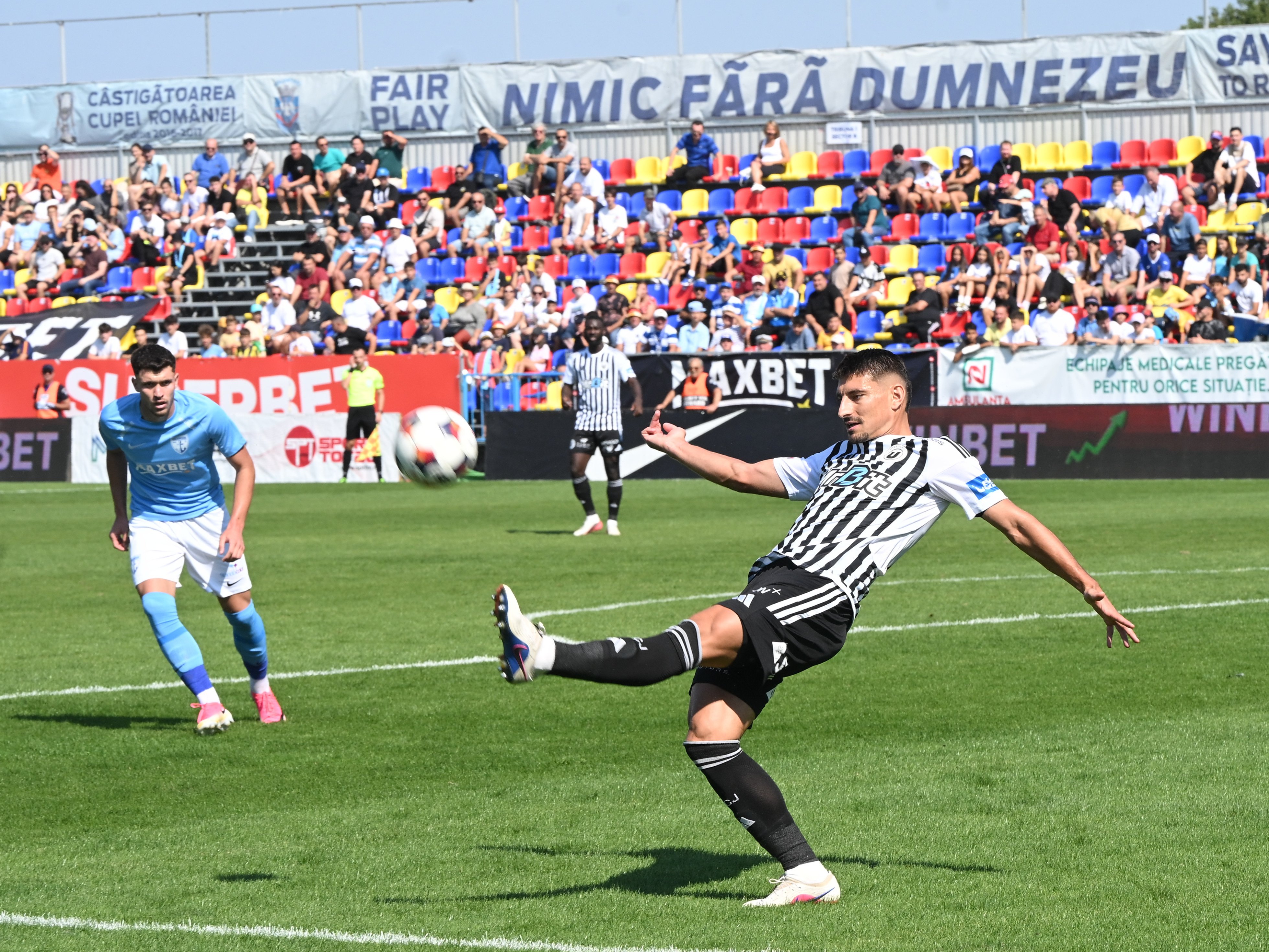 FC Voluntari - U Cluj ACUM, GOL acordat de VAR pe final de meci!