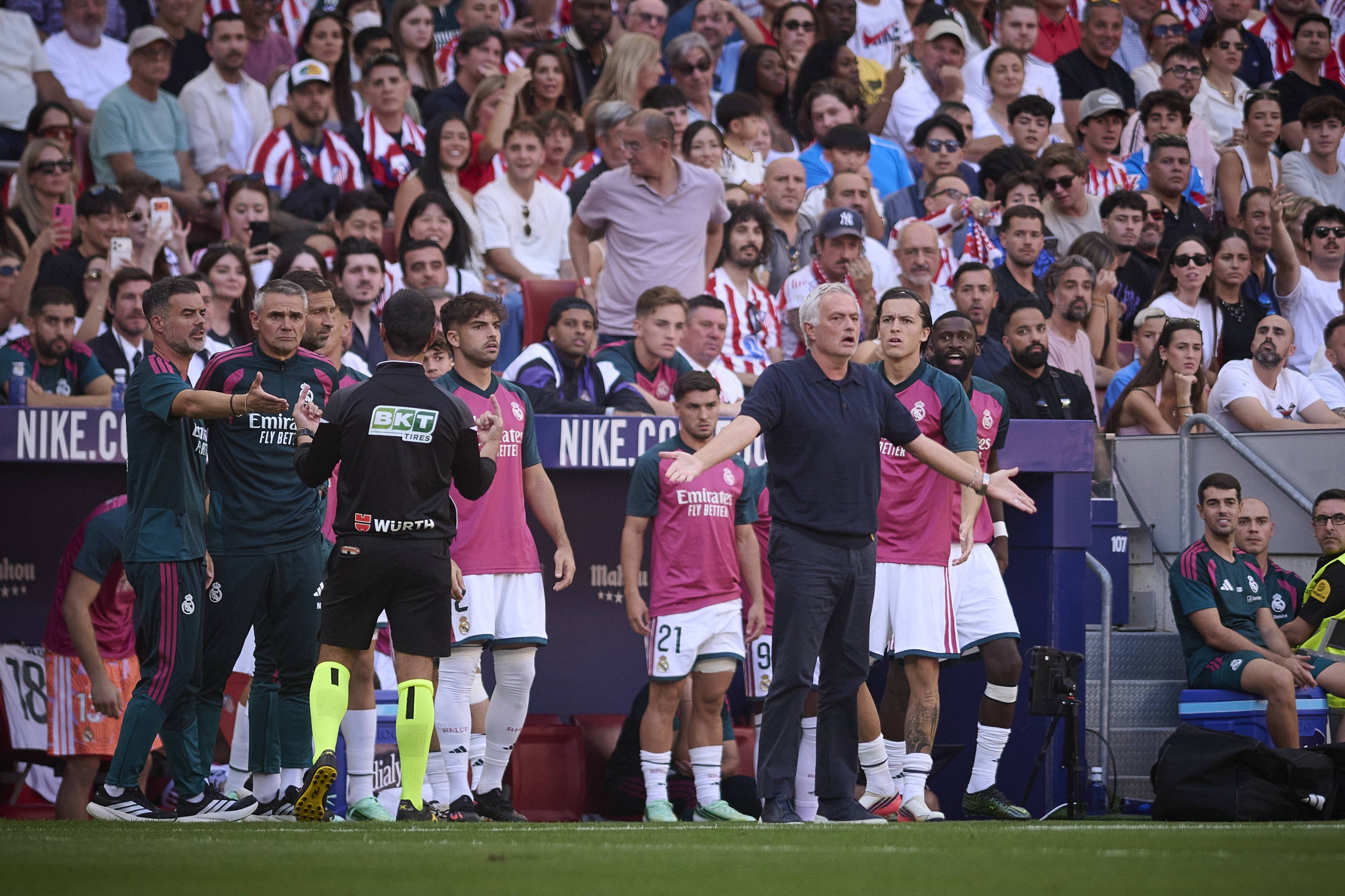 Mourinho, un car de nervi: Real, bătută și de Atletico, e tot mai departe de titlu. Clasamentul din La Liga