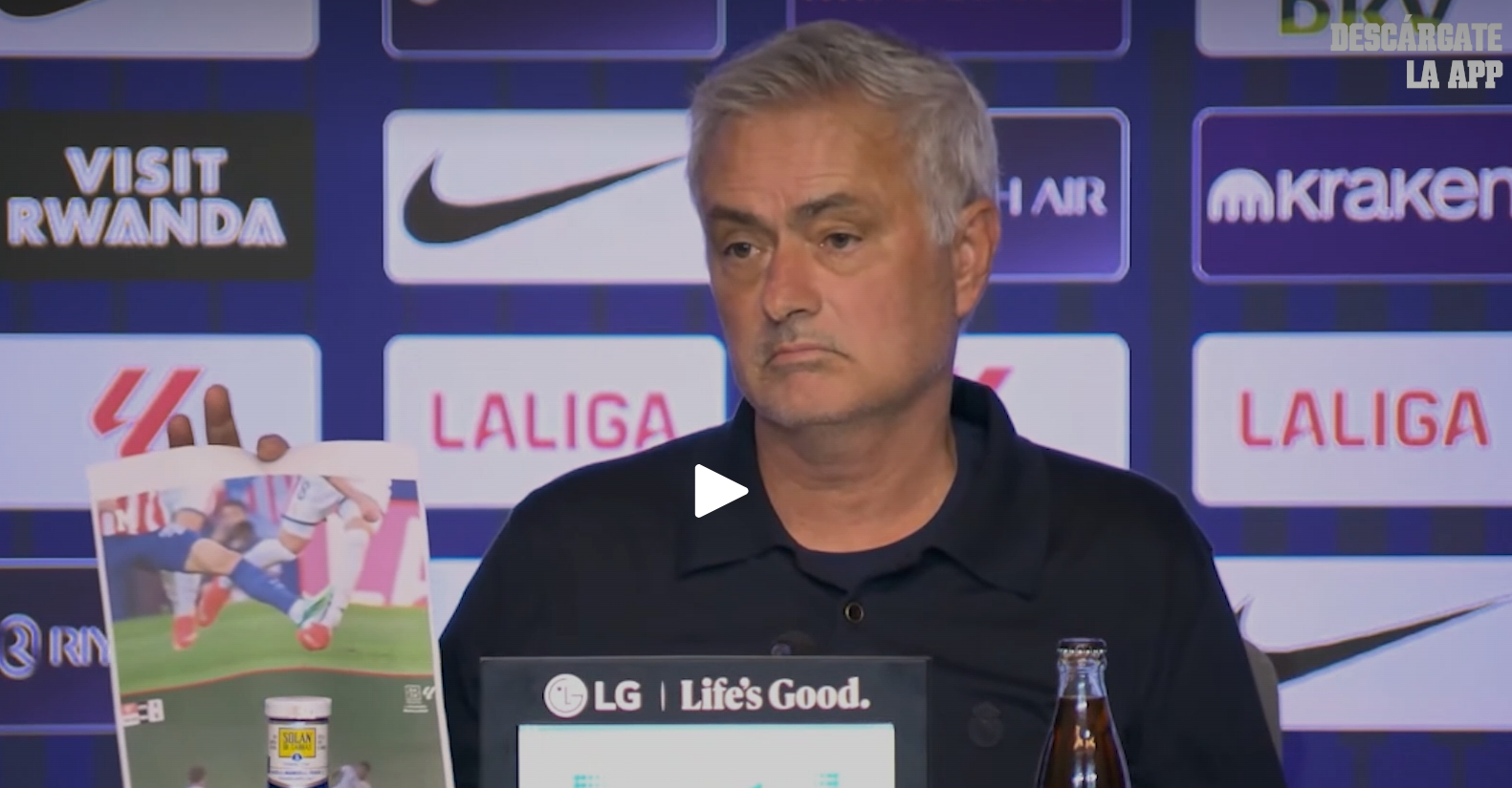 Jose Mourinho a venit cu pozele la conferința de presă după înfrângerea lui Real Madrid: „Sunt două cartonașe roșii clare”