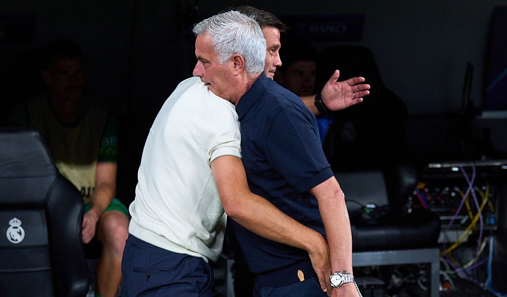 Ce performanță! Cristi Chivu, peste Jose Mourinho