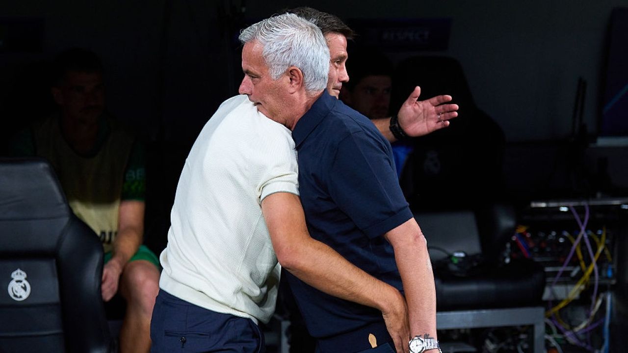 Ce performanță! Cristi Chivu, peste Jose Mourinho