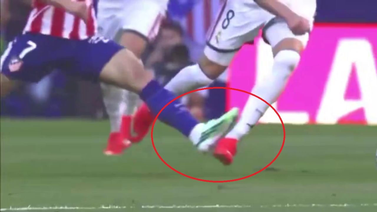 Horror! Cât va lipsi Fede Valverde după faultul criminal din Atletico - Real Madrid. Comunicatul galacticilor