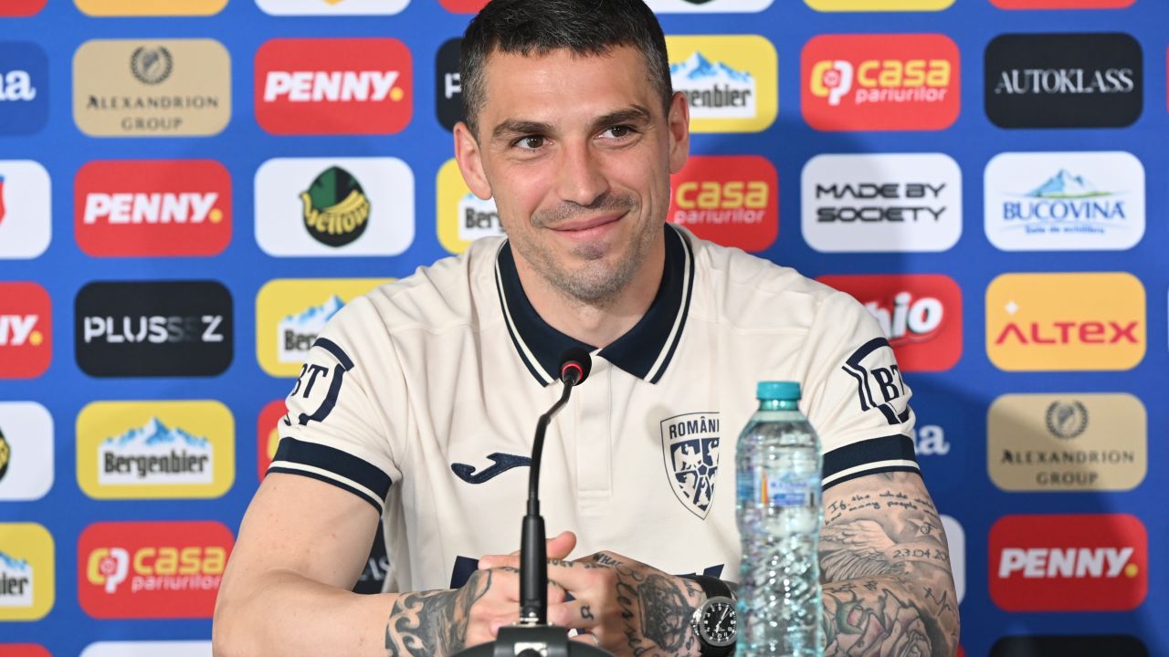 Ofertat de FCSB și U Cluj, Nicolae Stanciu primește un sfat de la Dan Petrescu: "E mai bine pentru el"