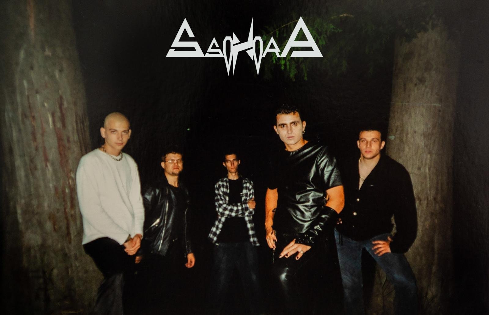 Un antrenor din Liga 2 este solist într-o formație de heavy metal. "Am o voce interesantă, nestudiată"