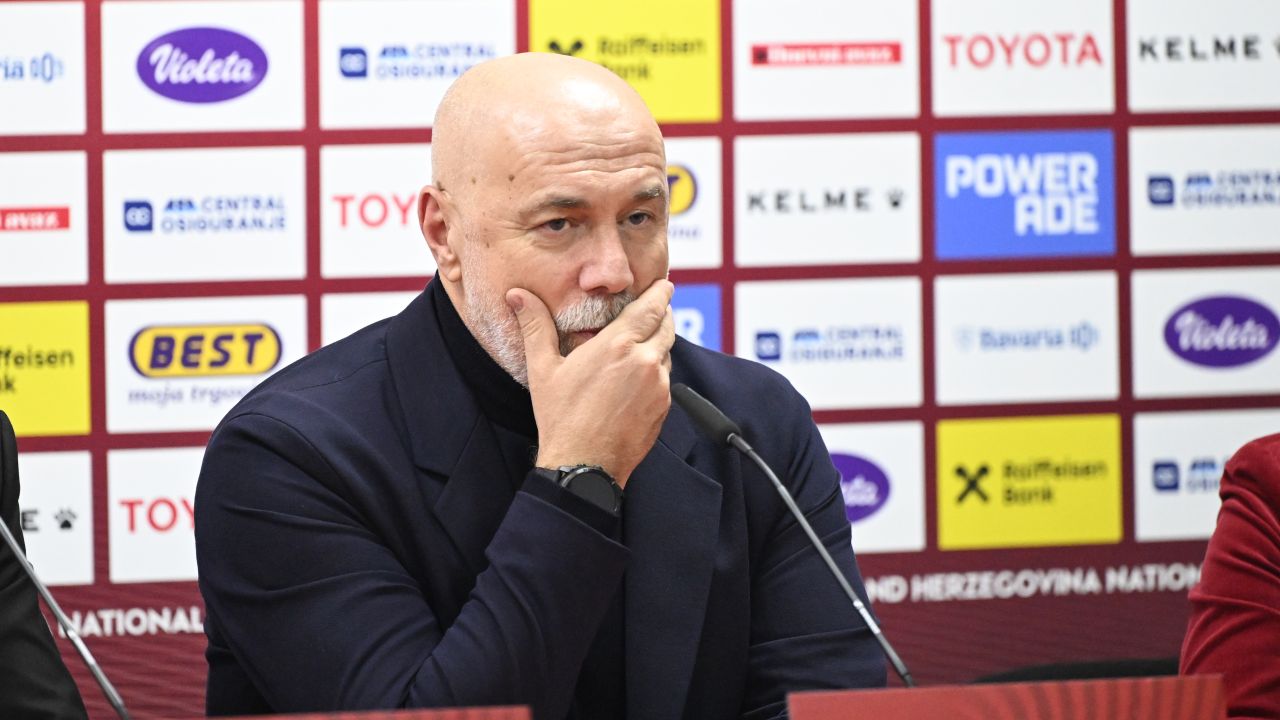 „Dacă joacă el, nu vom avea nicio șansă!” Selecționerul Sergej Barbarez surprinde înainte de România - Bosnia