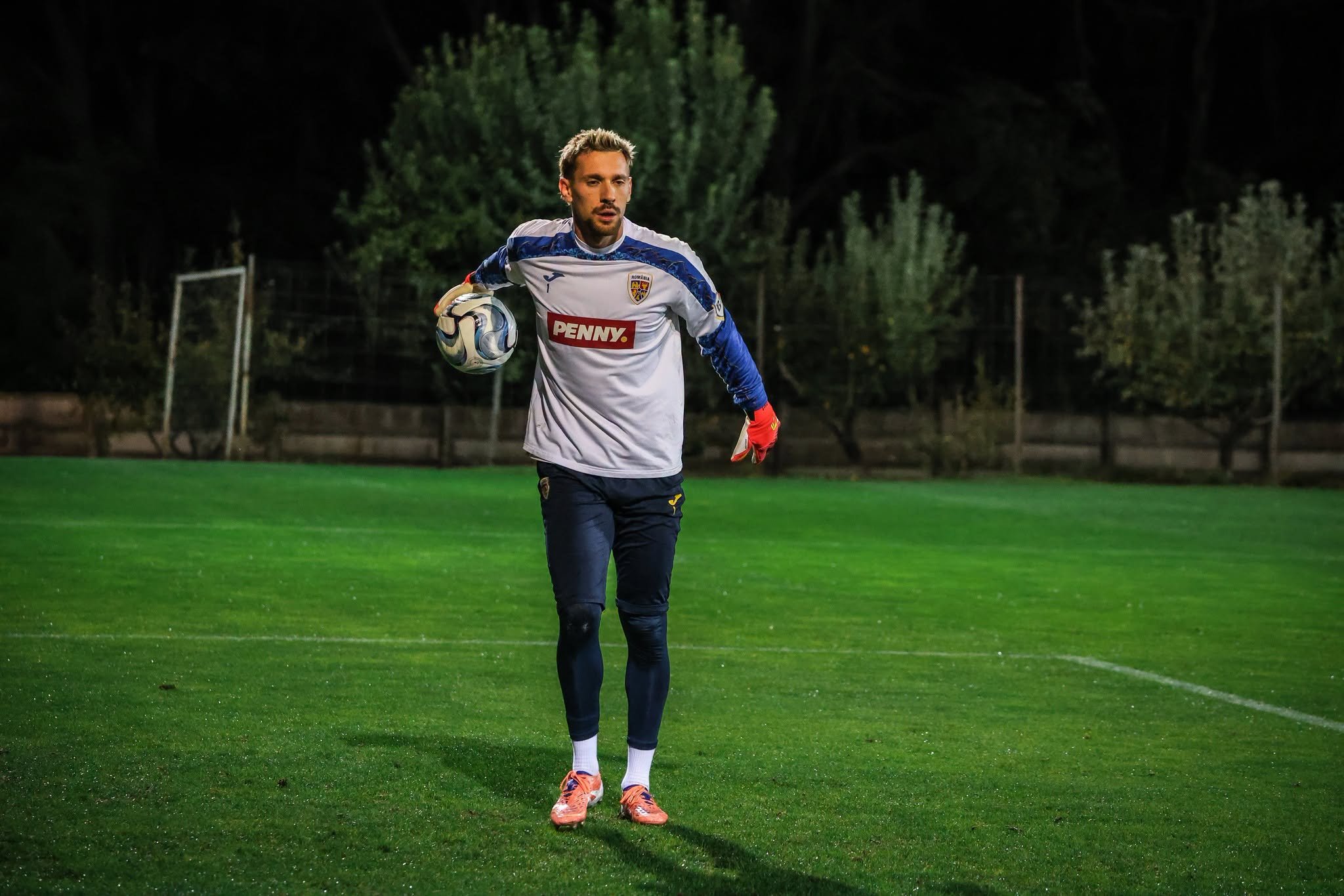 România - Bosnia, de la 21:45, în UEFA Nations League. Echipe probabile + ce jucători noi vom vedea în formația lui Hagi. Analiza lui Dan Chilom