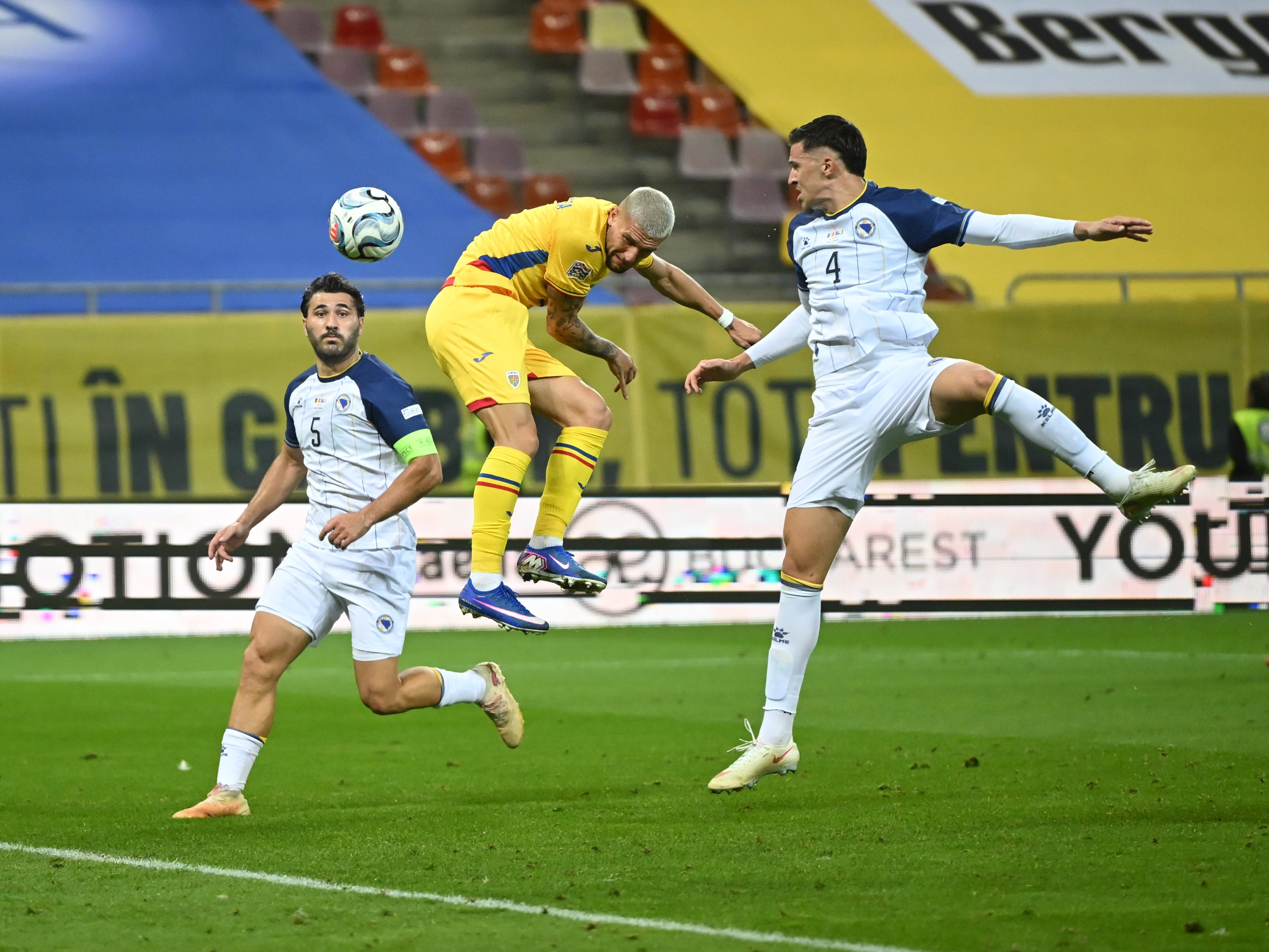 România - Bosnia 1-3, ACUM pe Sport.ro. Încă un gol pentru bosniaci după o gafă a lui Ionuț Radu