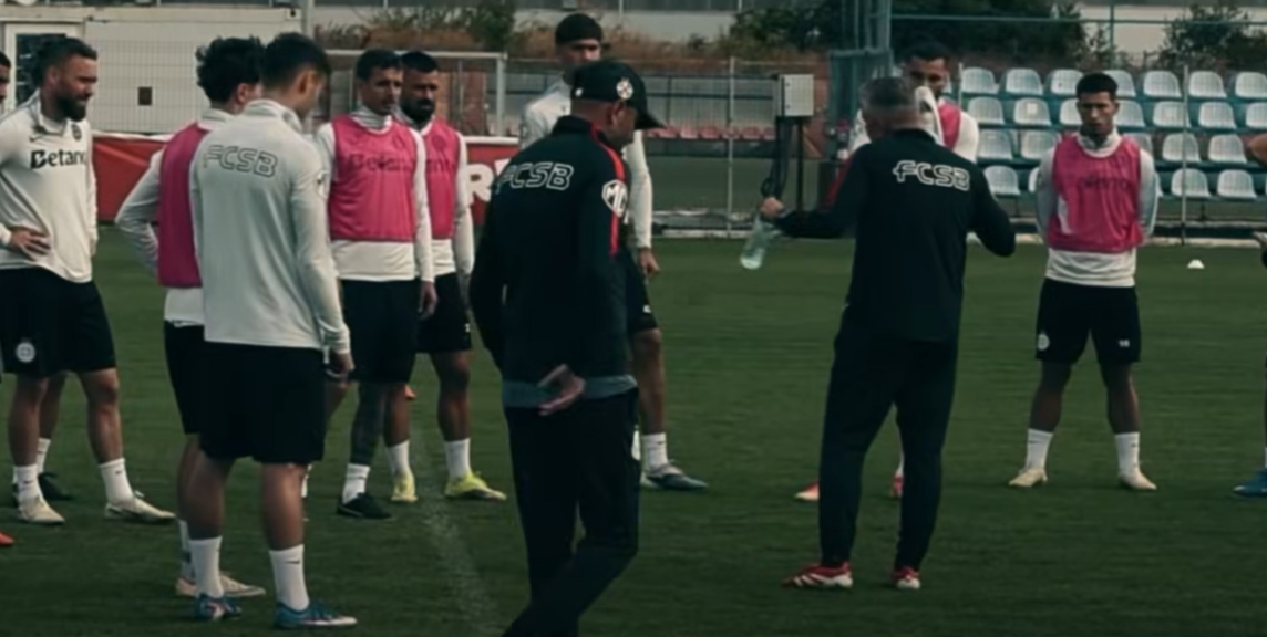 Antrenamentele cu Laurențiu Reghecampf, descrise în trei cuvinte: jucătorii lui FCSB au trecut la treabă