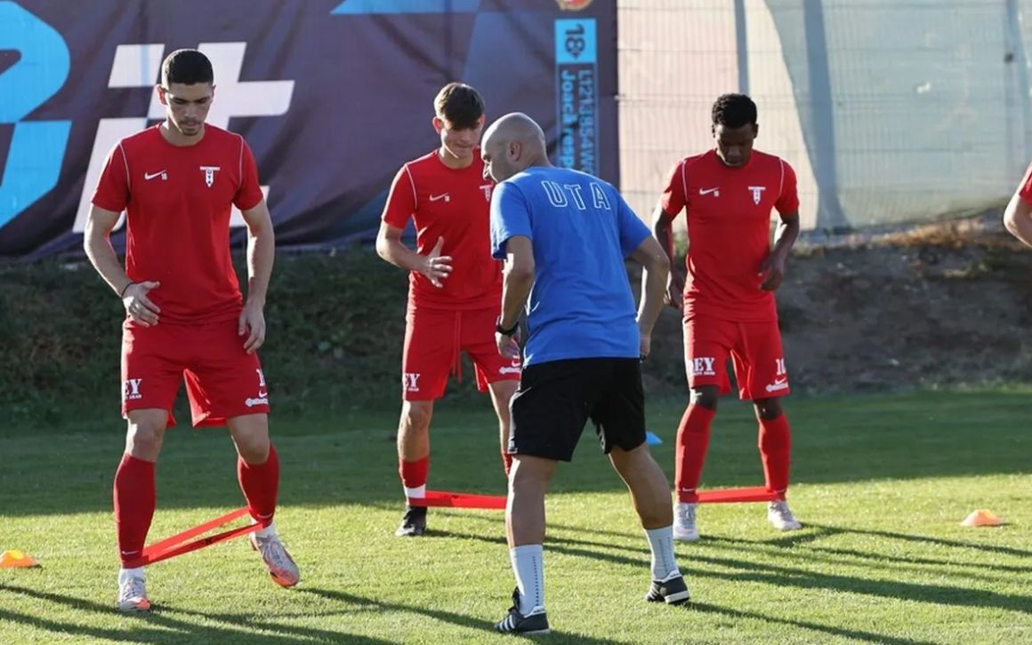 UTA a decis! Ce se întâmplă cu atacantul român pregătit de Jose Mourinho la AS Roma, pe care l-a testat: „Este evident!”
